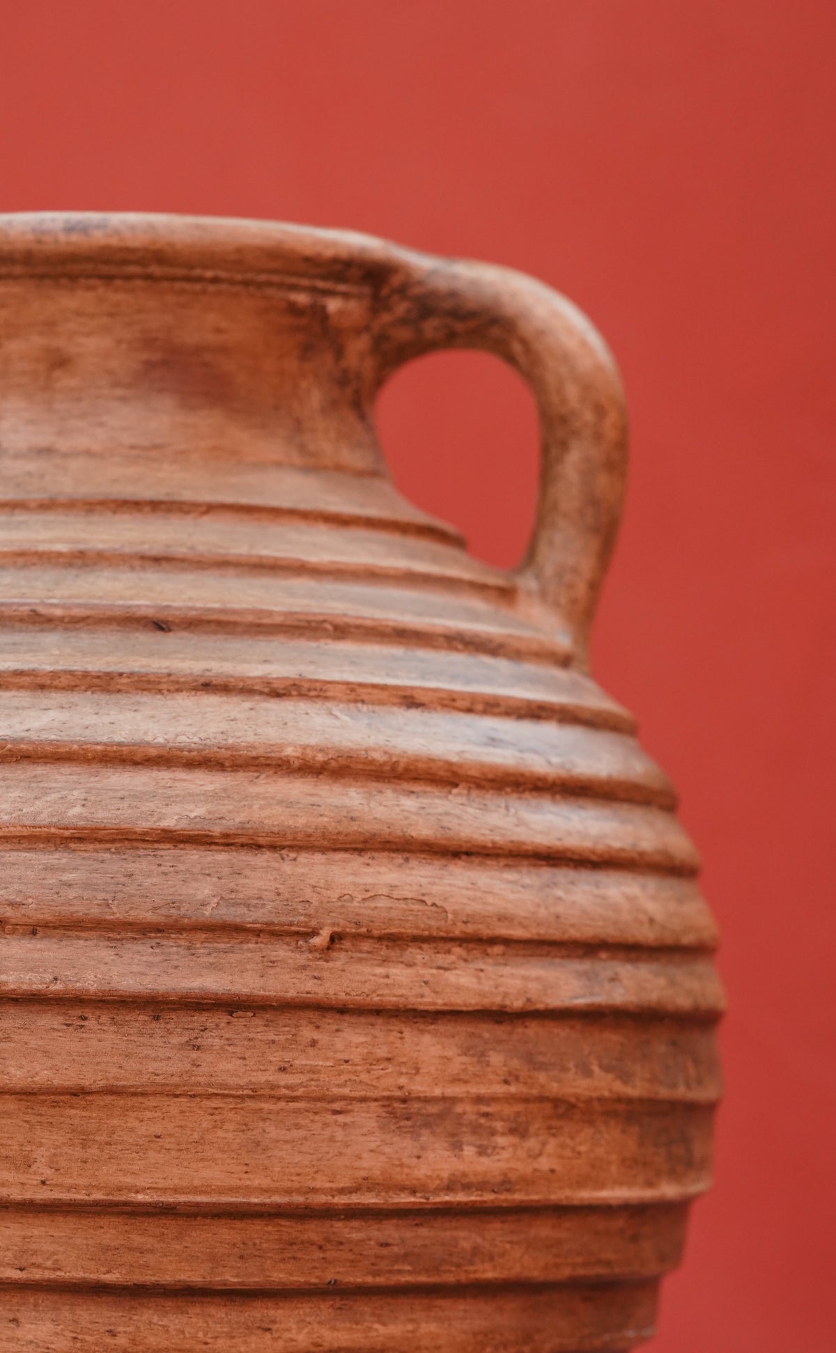 Ribbed Hearth Vase