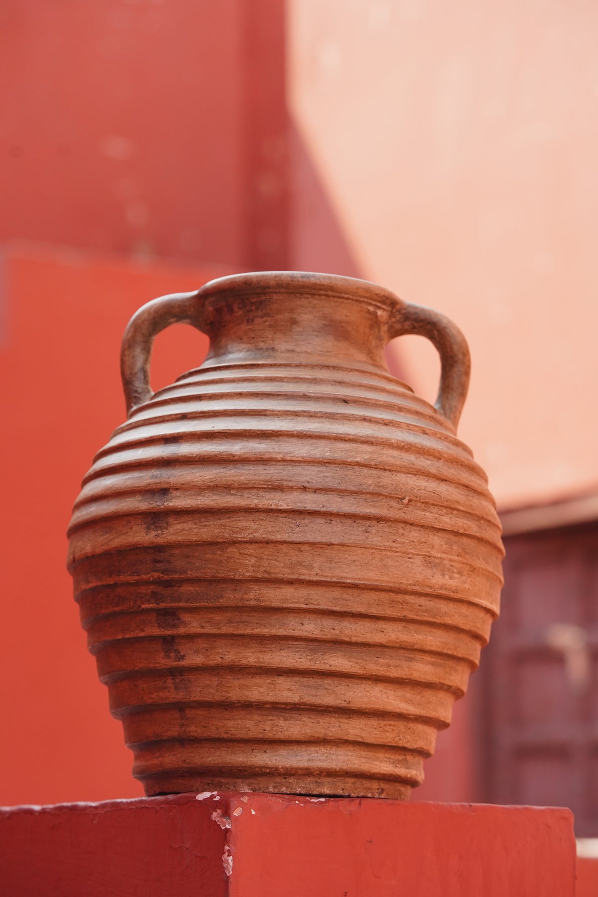 Ribbed Hearth Vase