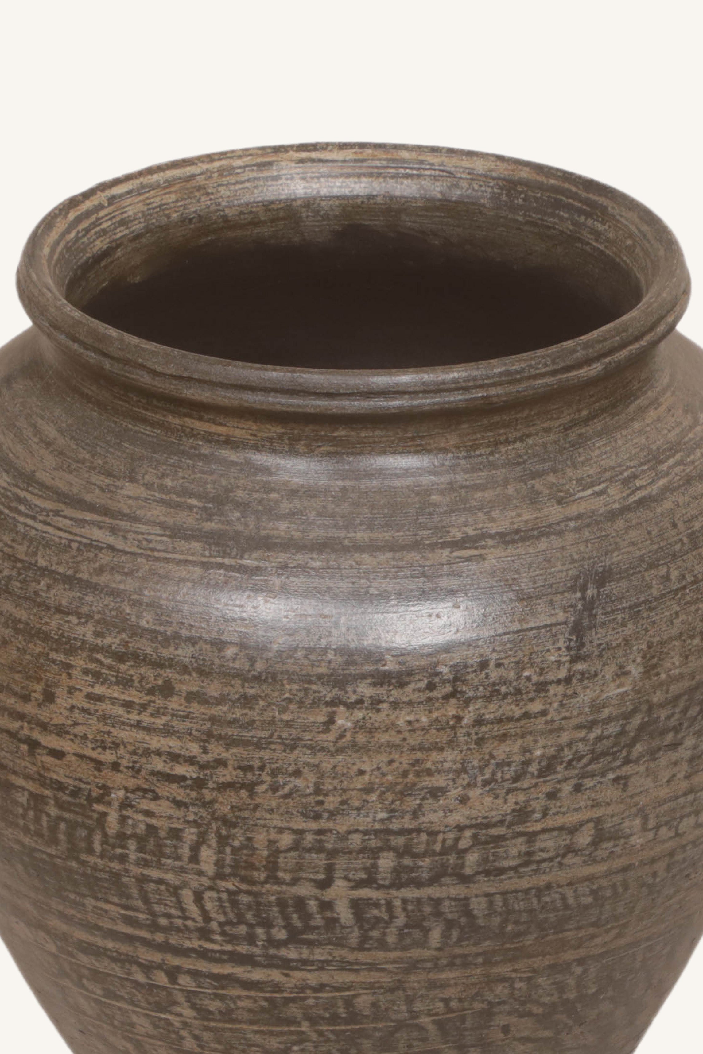 Ashen Quiet Vase
