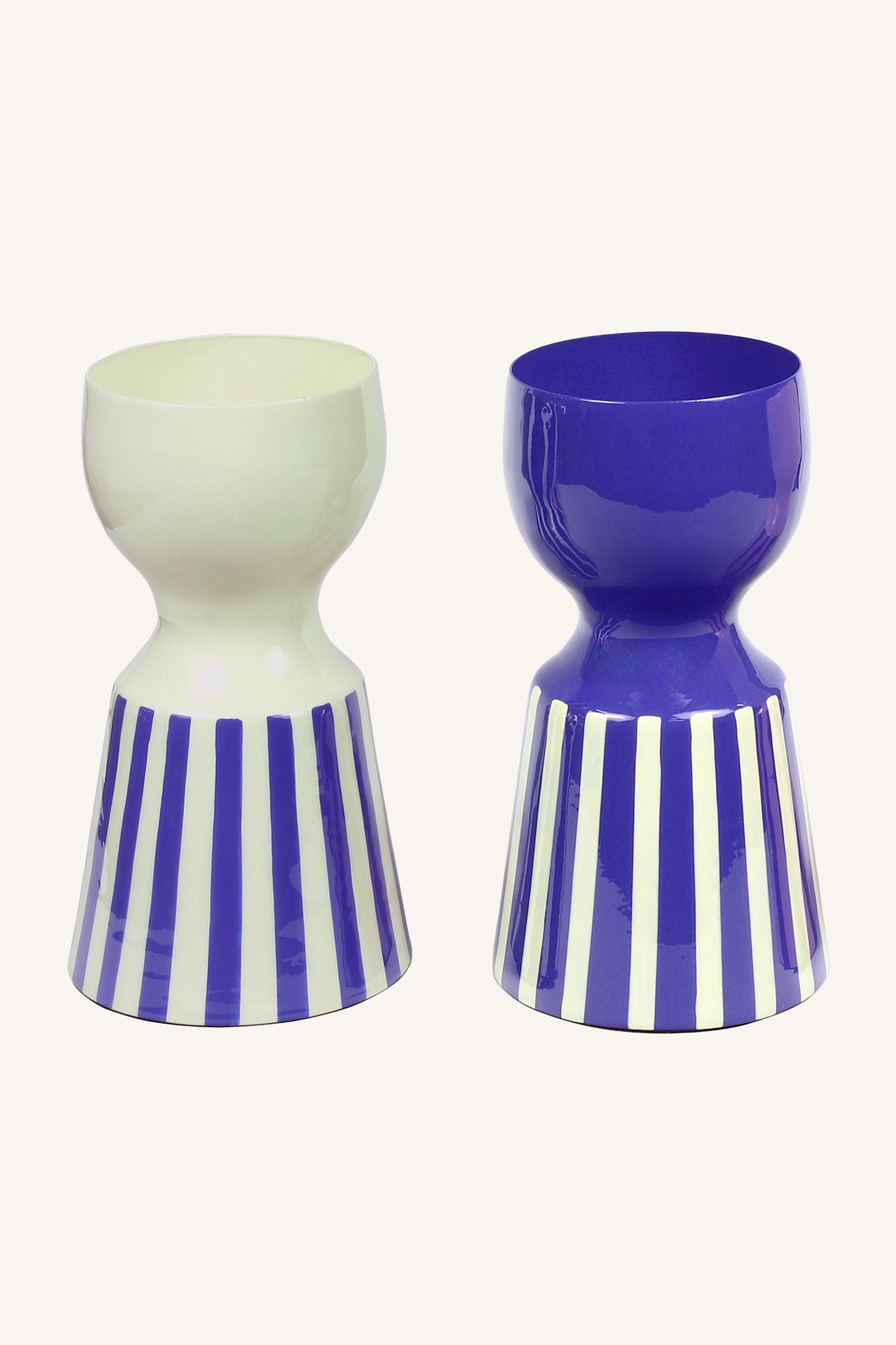 Kade Crest Duo Vases