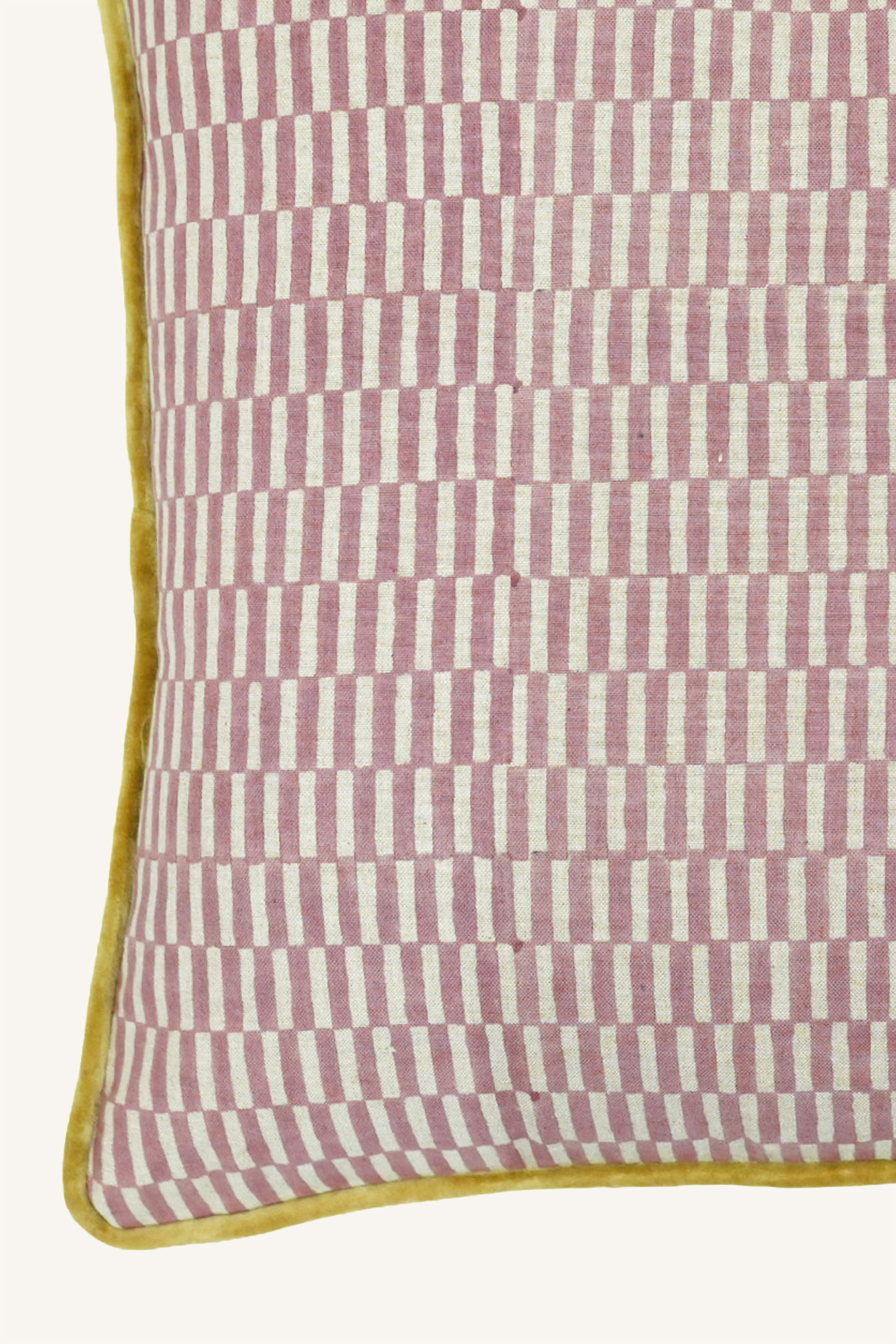 Meadowtrace Edge Pillow