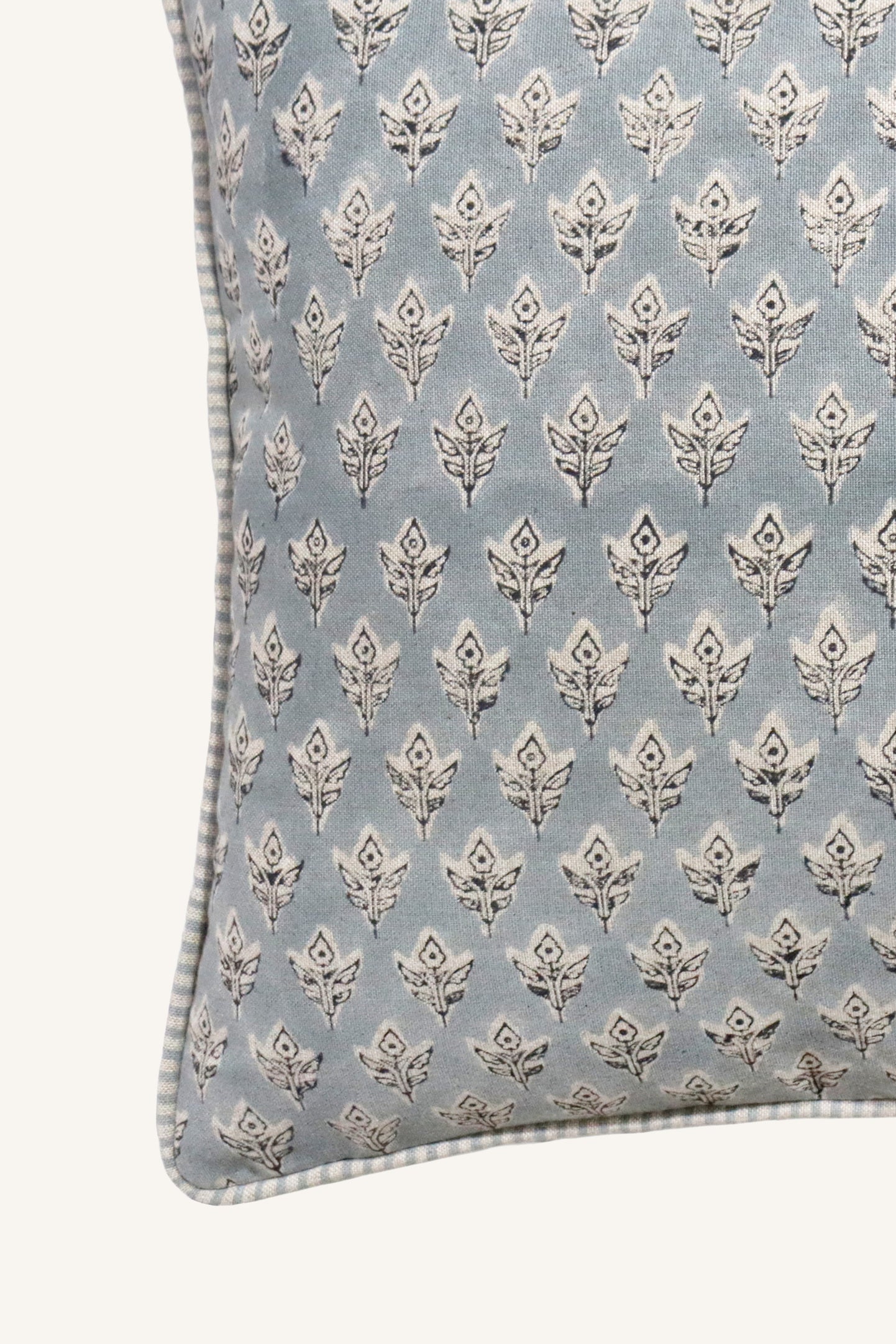 Skylet Meadow Lumbar