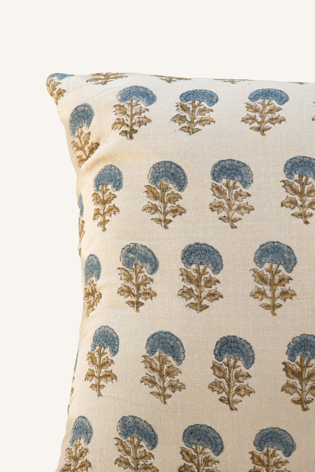 Neel Buta Pillow