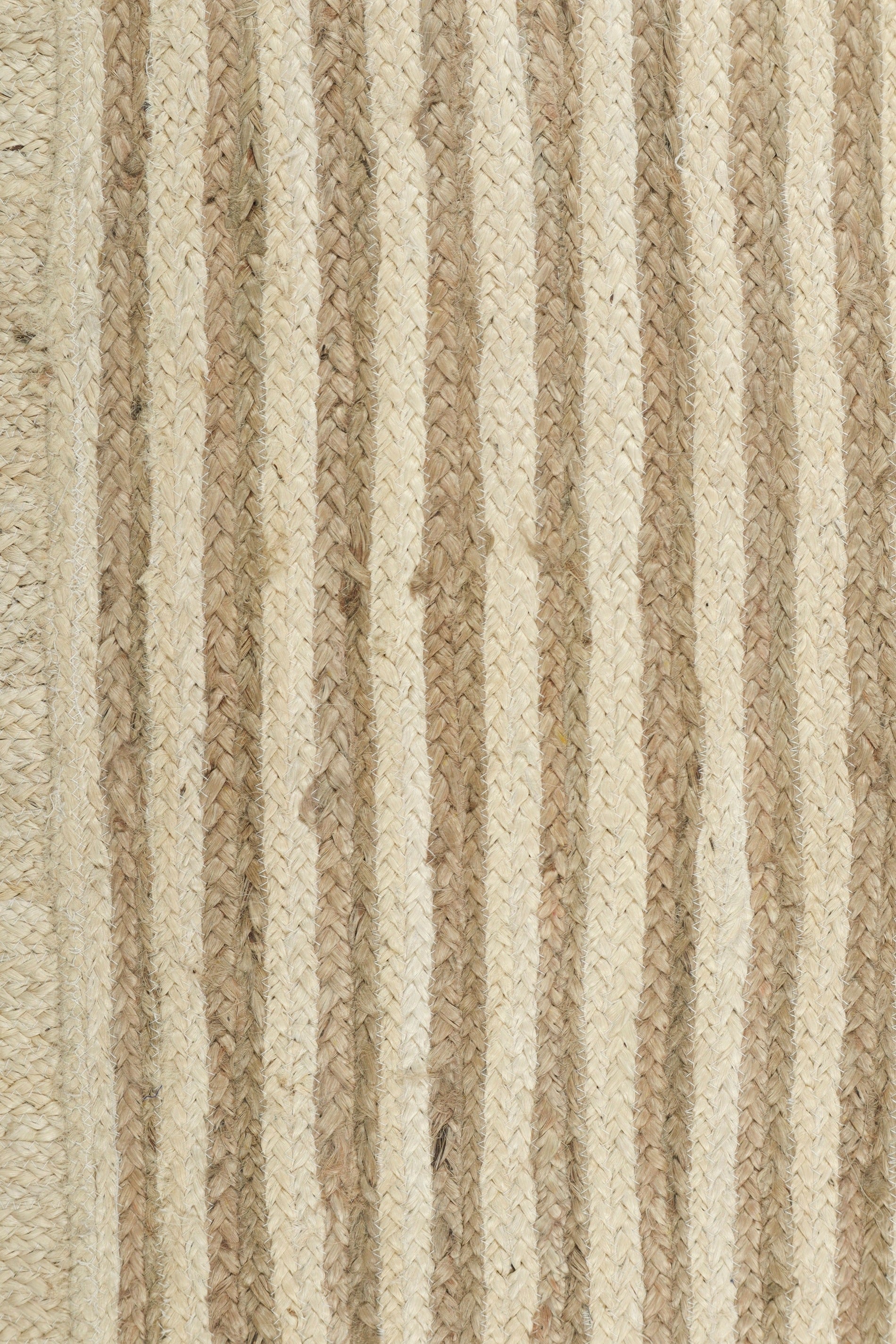 Scallop Crest Textured Rug