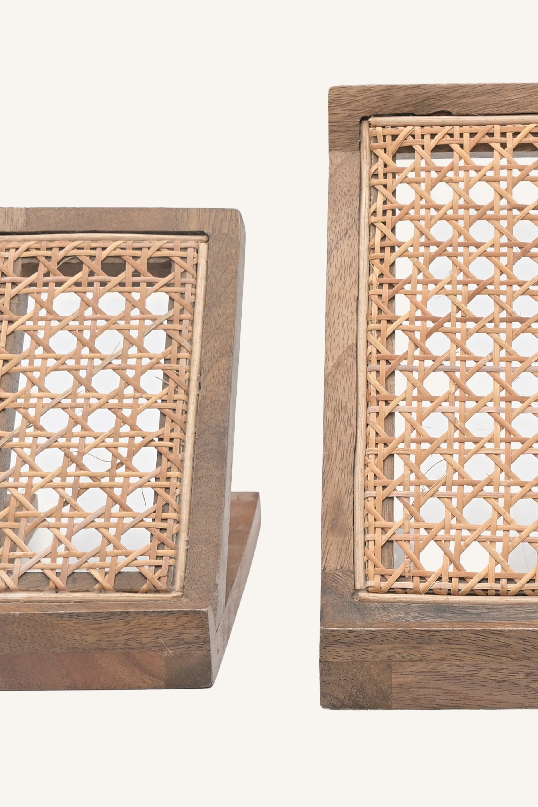 Harbor Weave Magazine Stand
