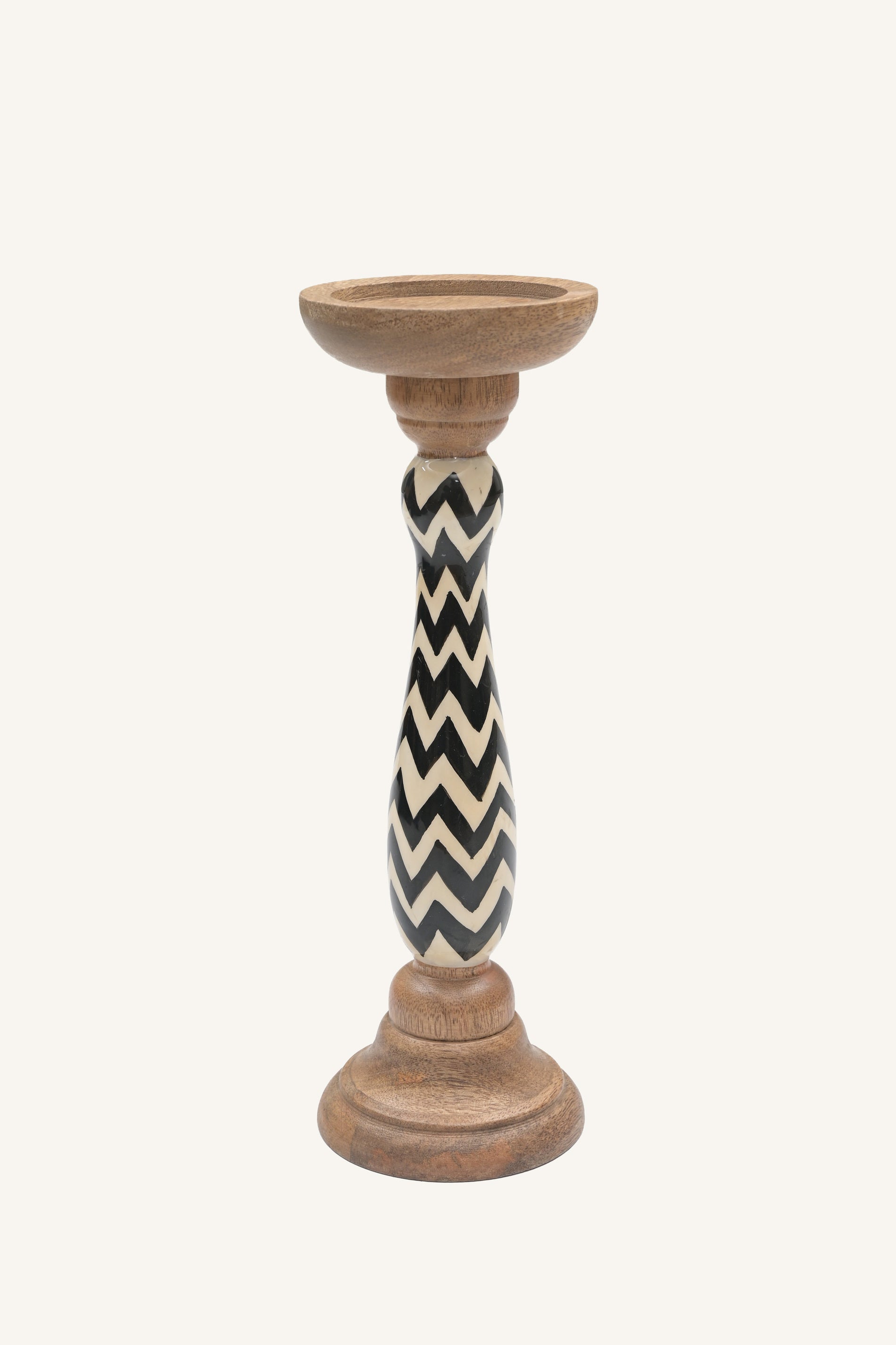 Monochrome Ripple Taper Holder