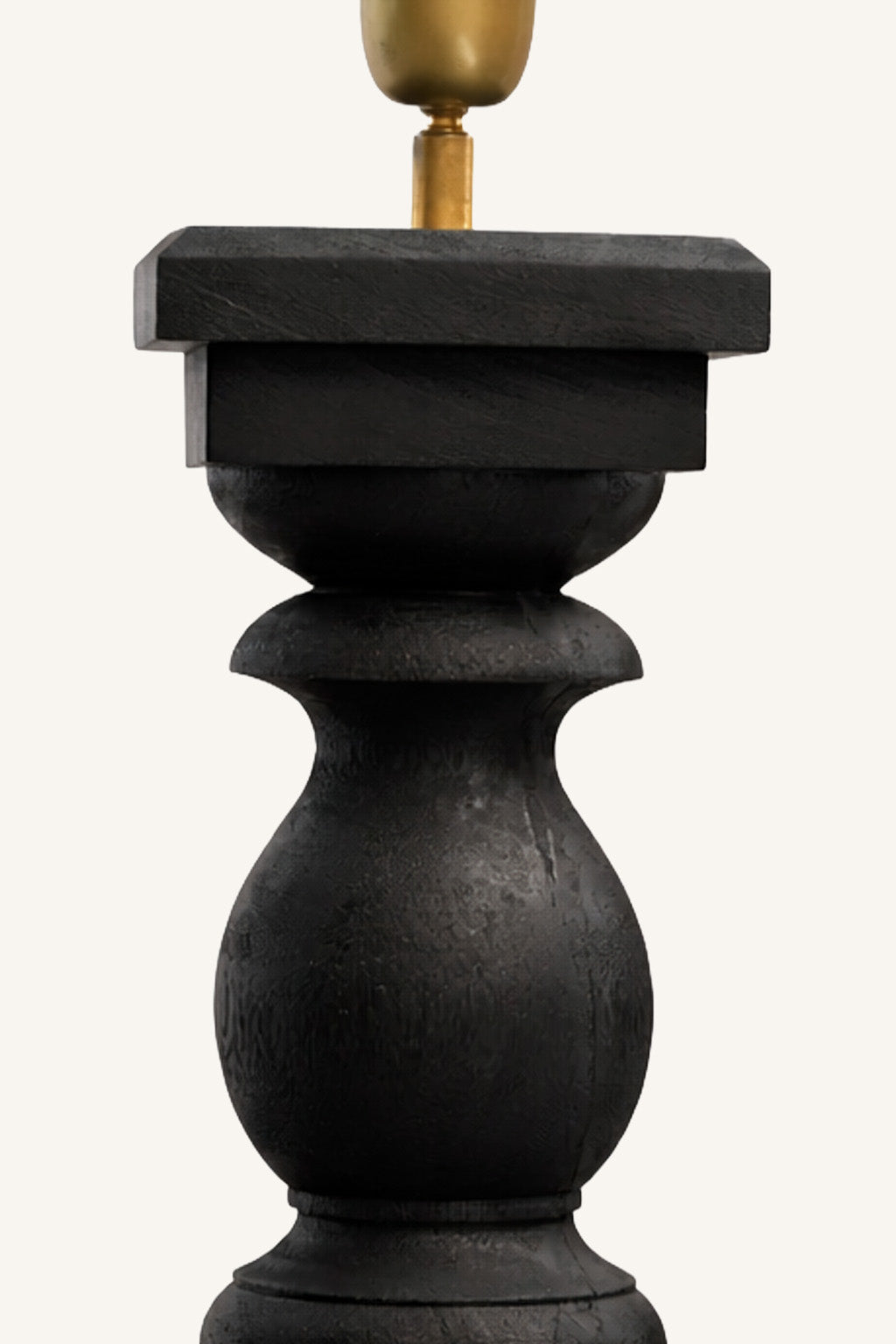 Griha Column Lamp