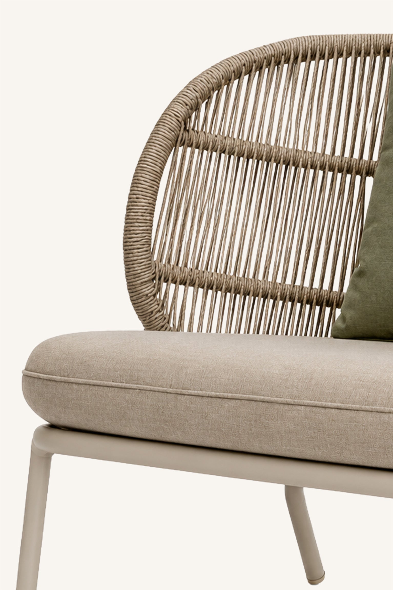 Cove Single Seater