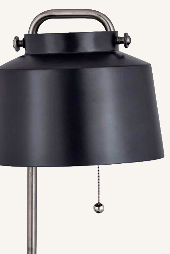 Waverly Pull Lamp