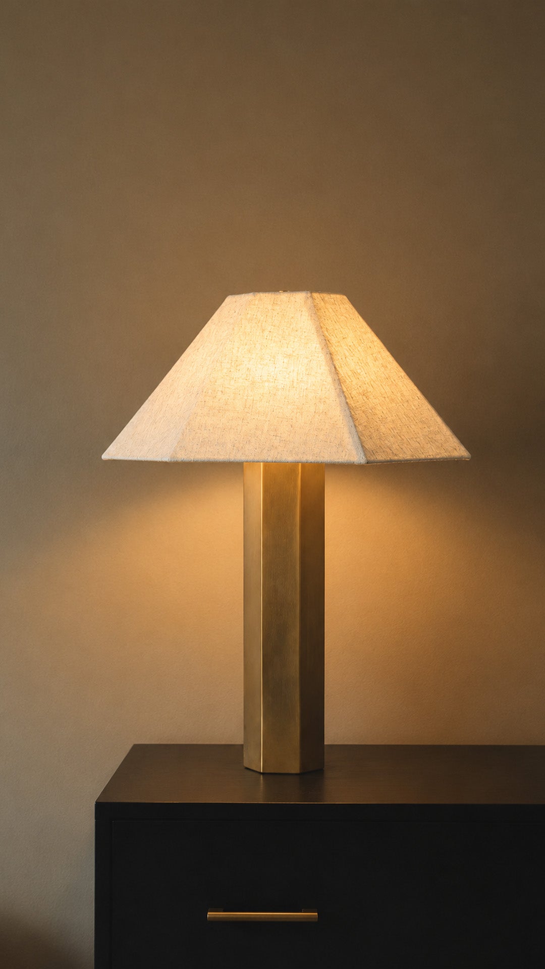 Ellaron Table Lamp