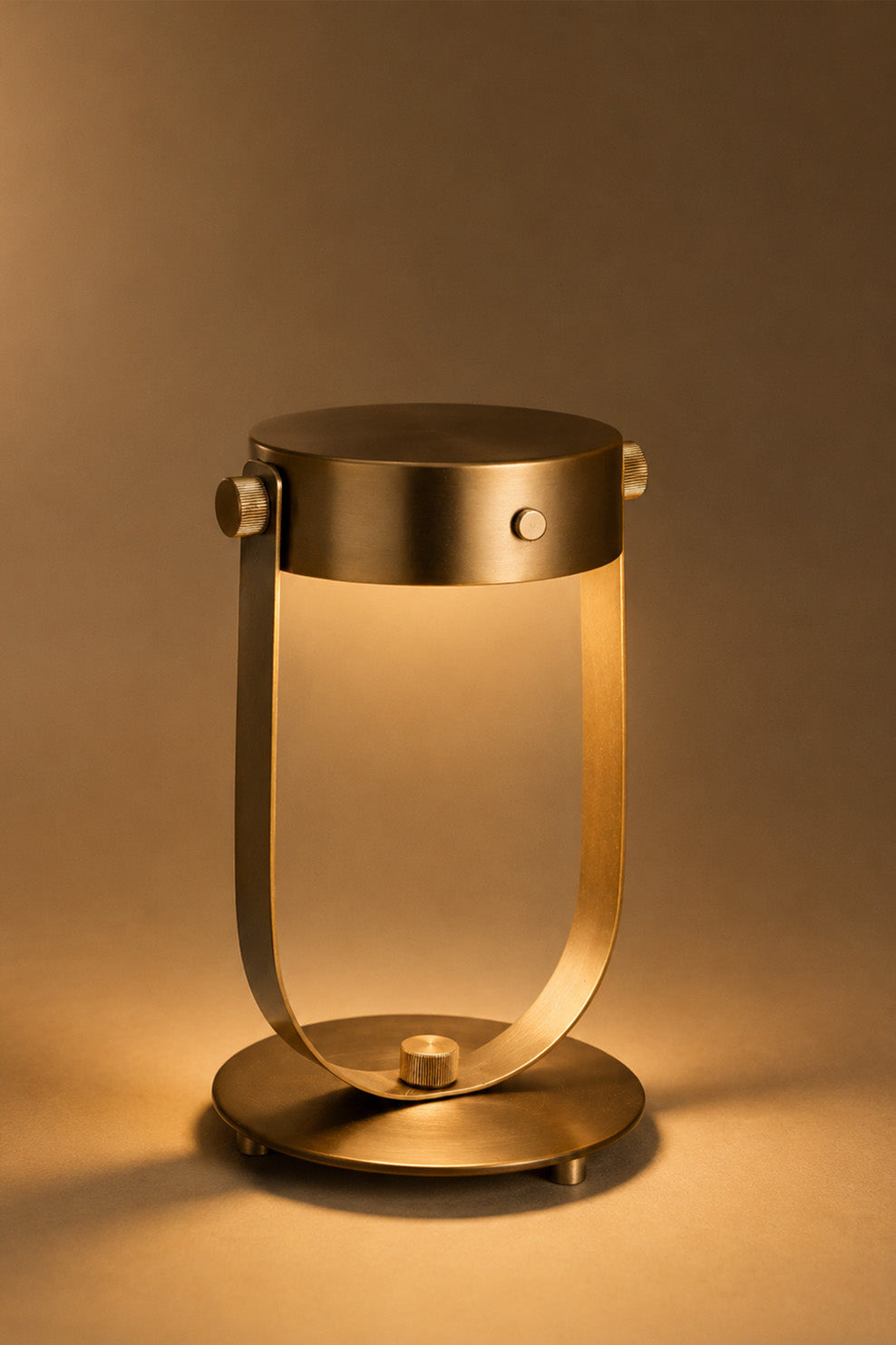 Orvek Loop Lamp