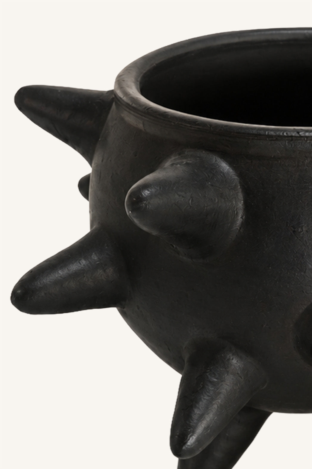 Ember Crown Pot