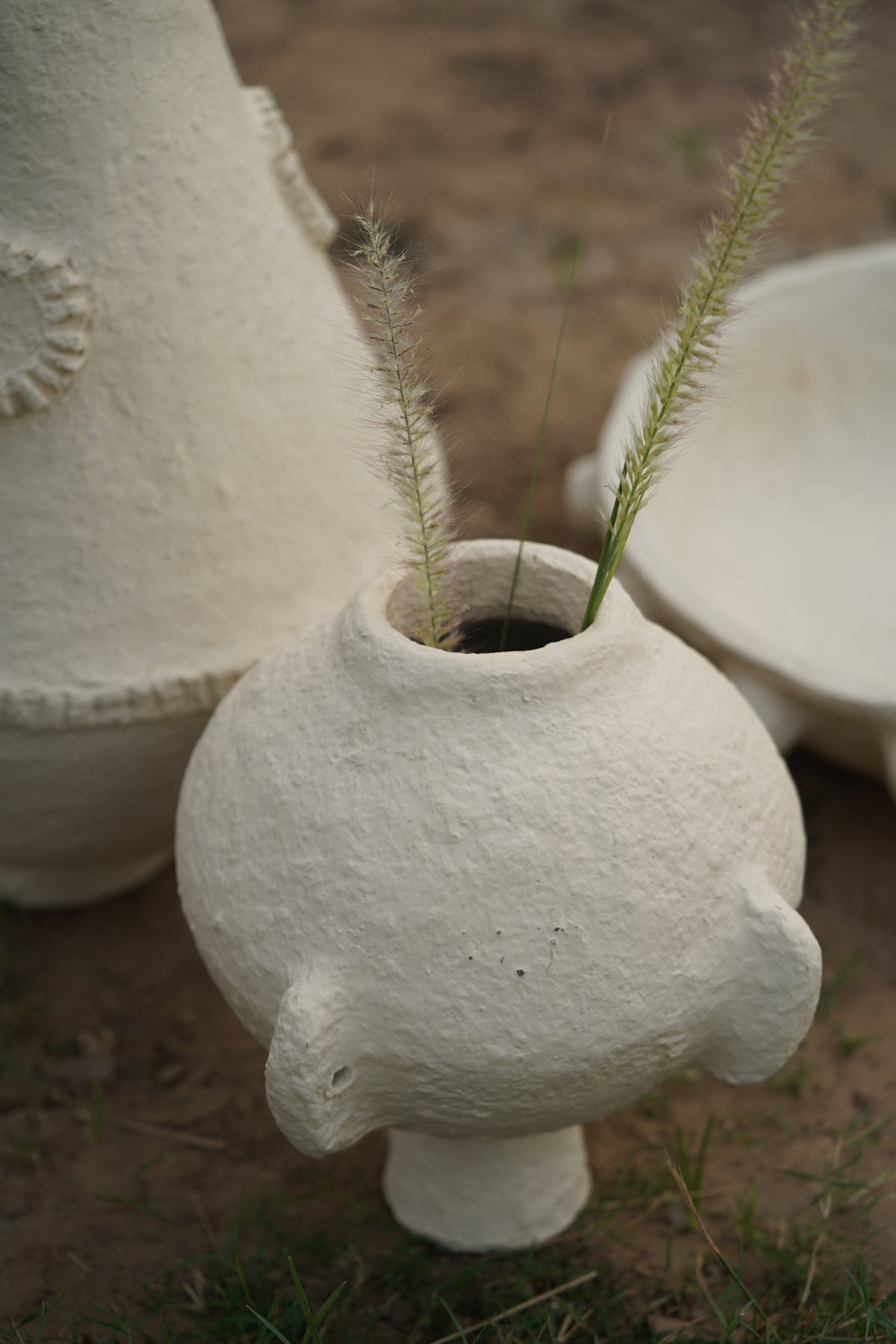 Pebble Handle Pot