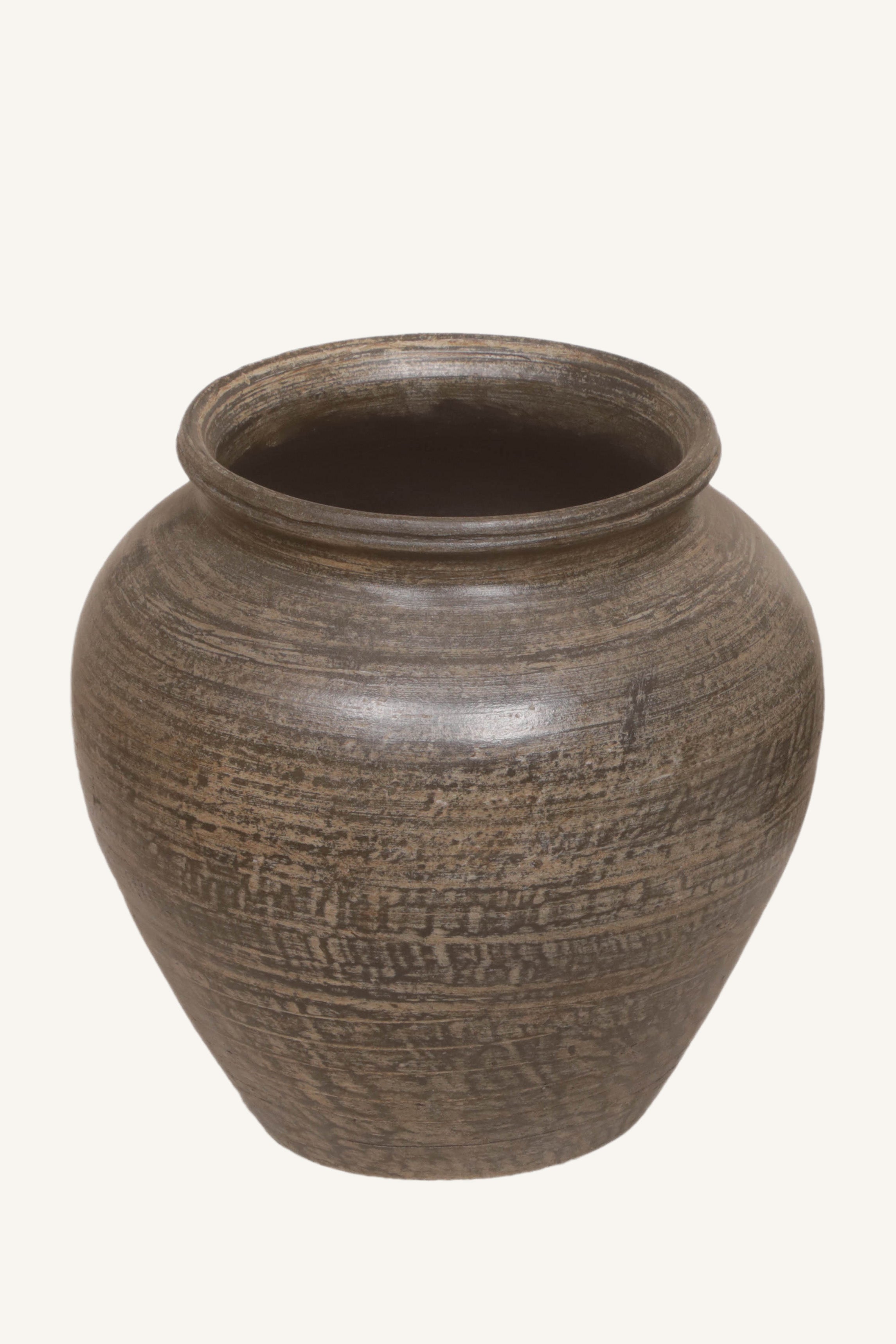 Ashen Quiet Vase