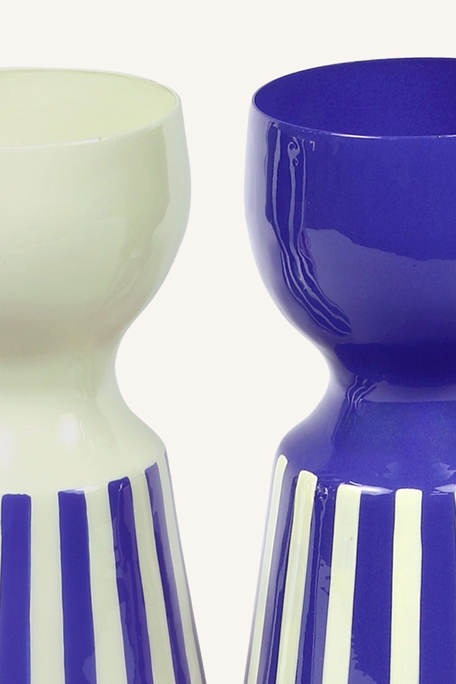 Kade Crest Duo Vases