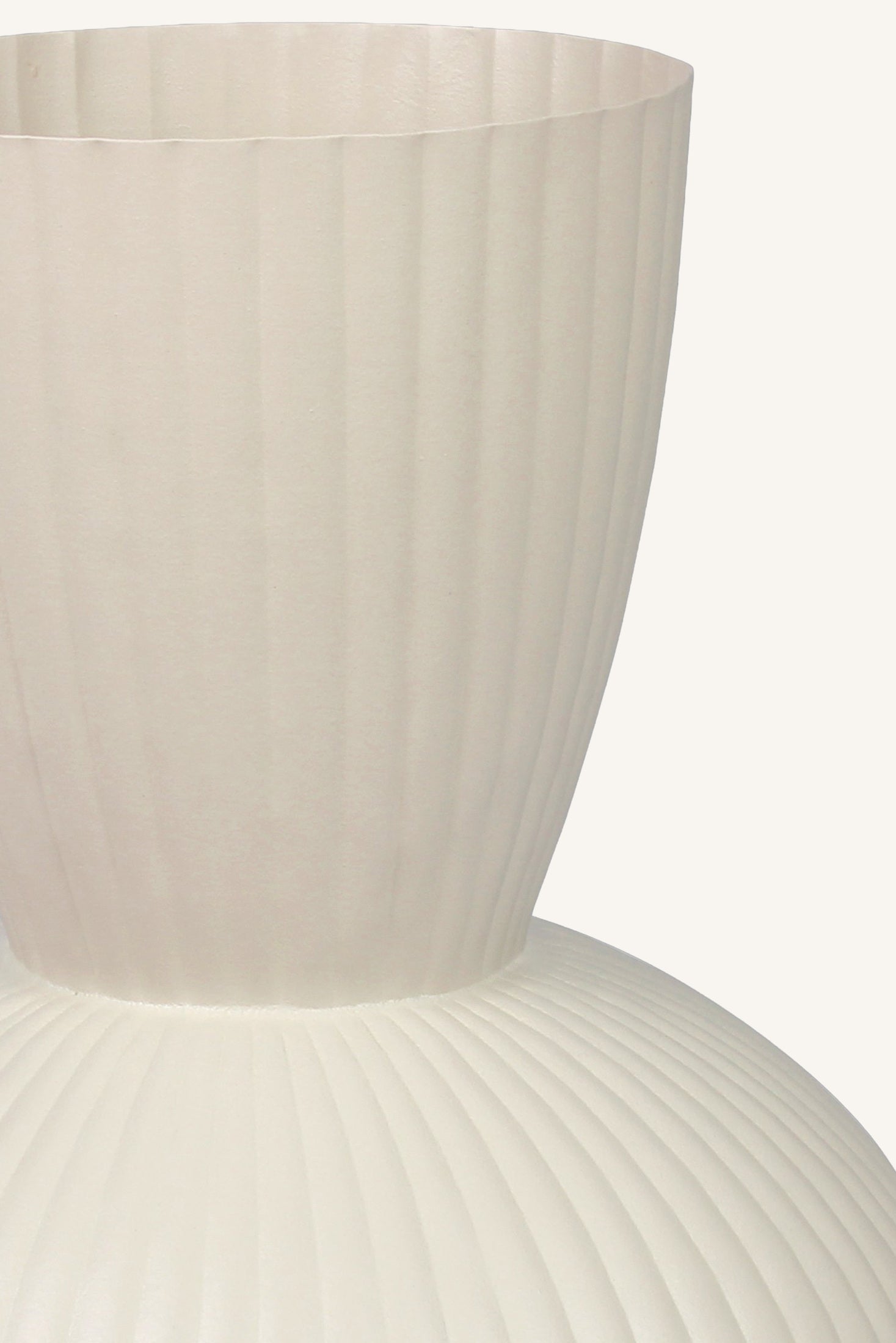 Ivory Ripple Sphere Vase