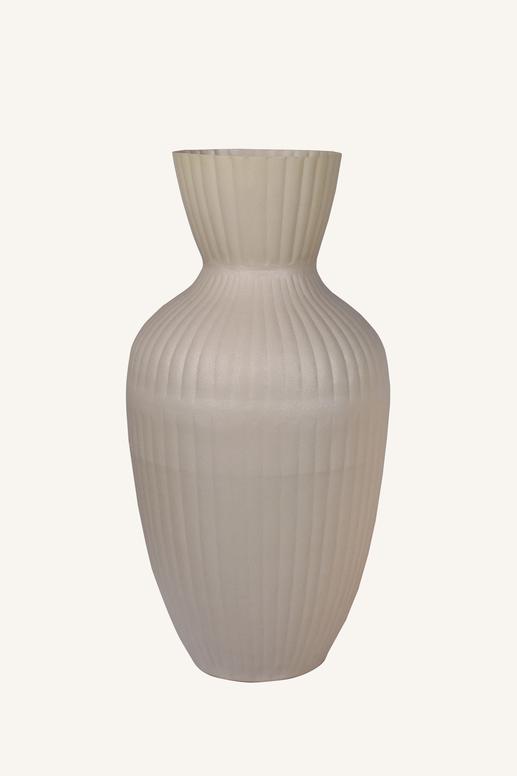 Seren Ripple Hourglass Vase