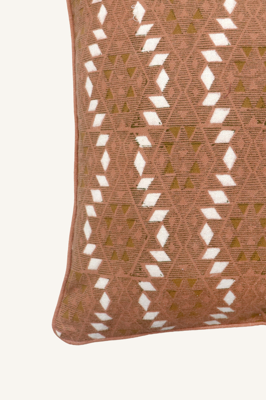 Clayvine Flow Pillow