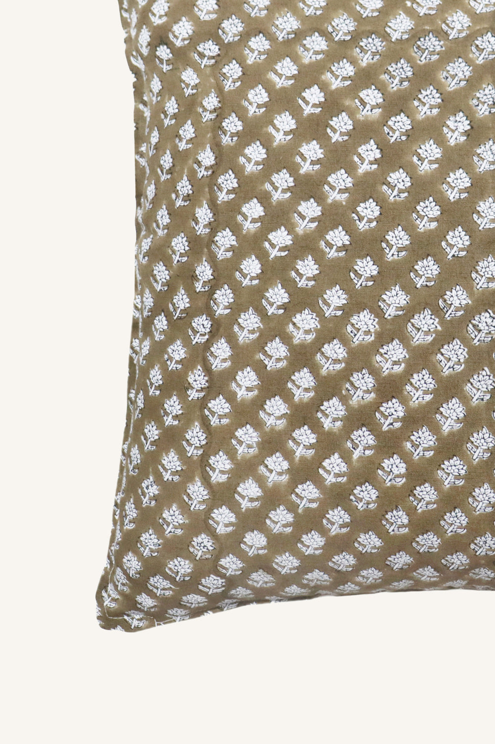 Kusum Pillow