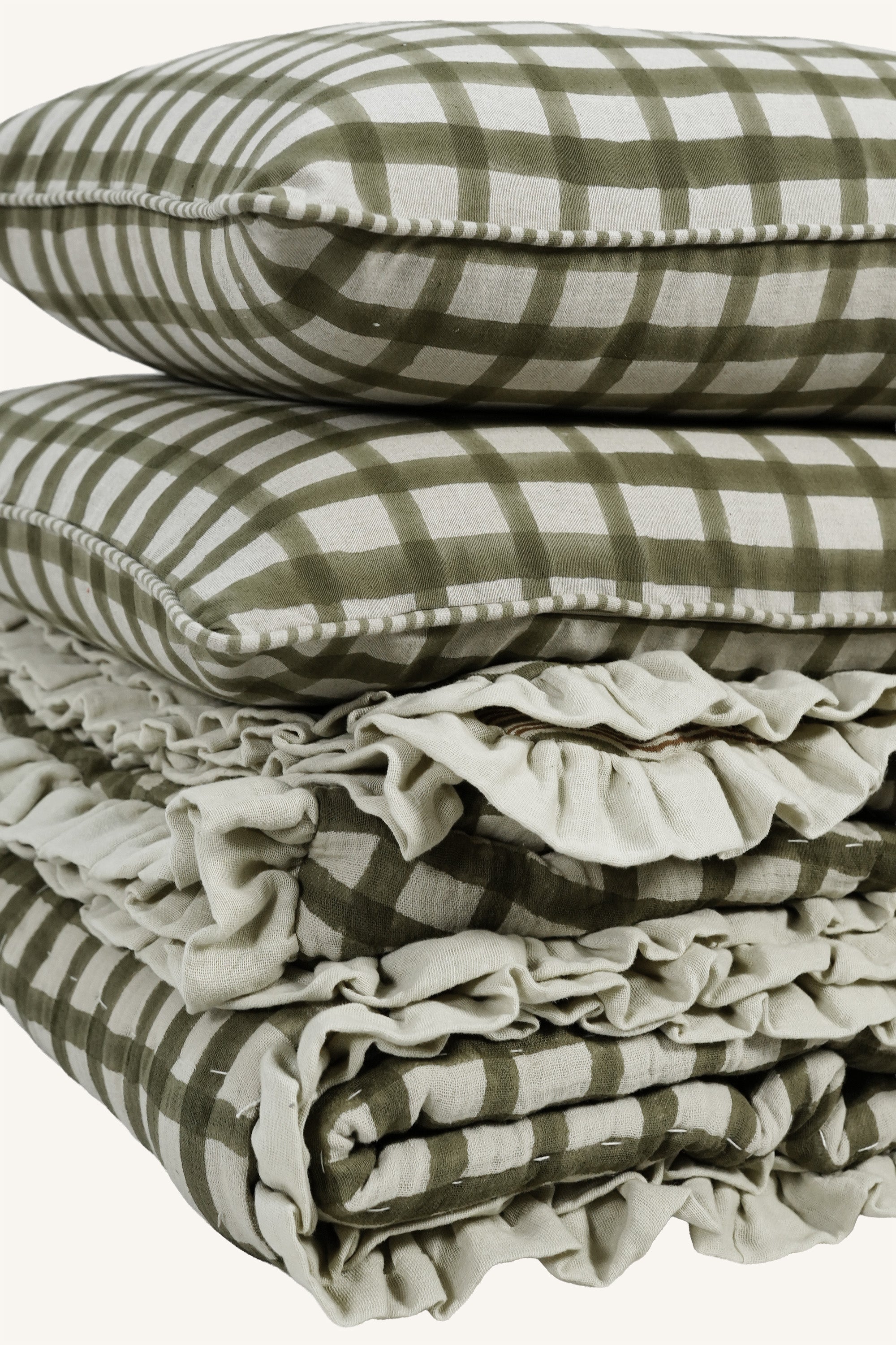 Prairie Ruffle Bedding Set