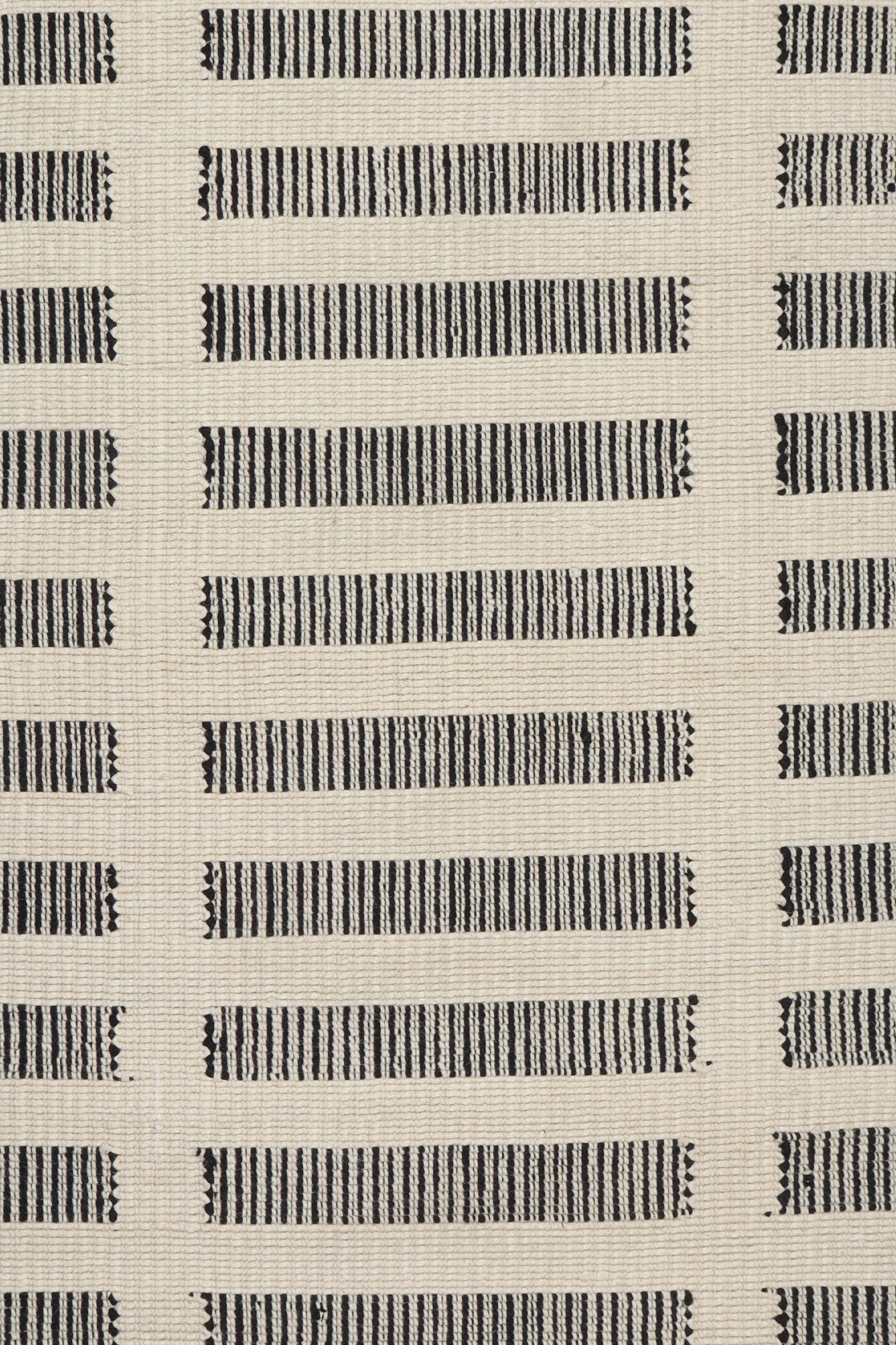 Reeti Loomed Check Rug