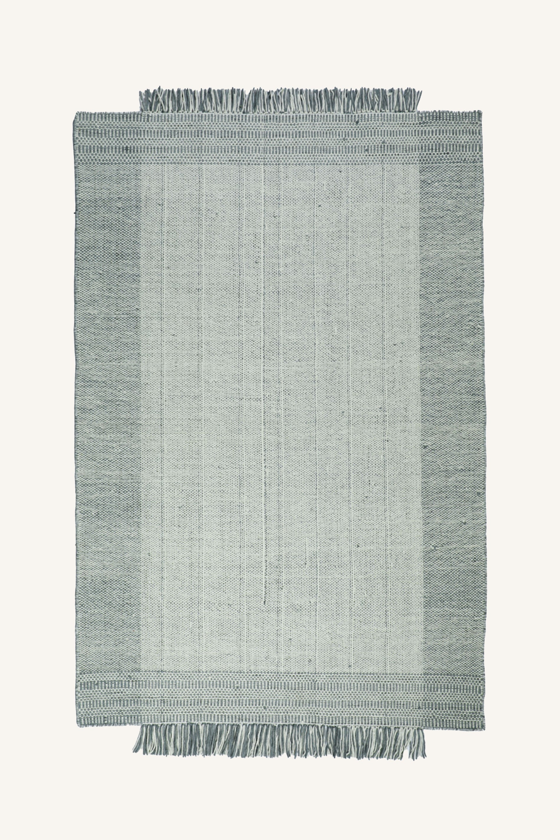 Frostline Fringe Rug