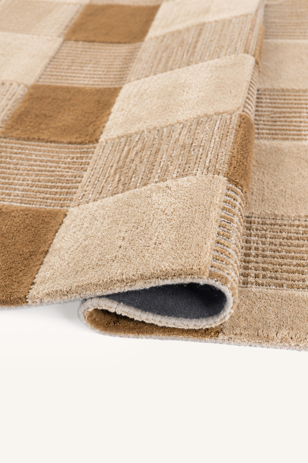 Buna Tile Rug