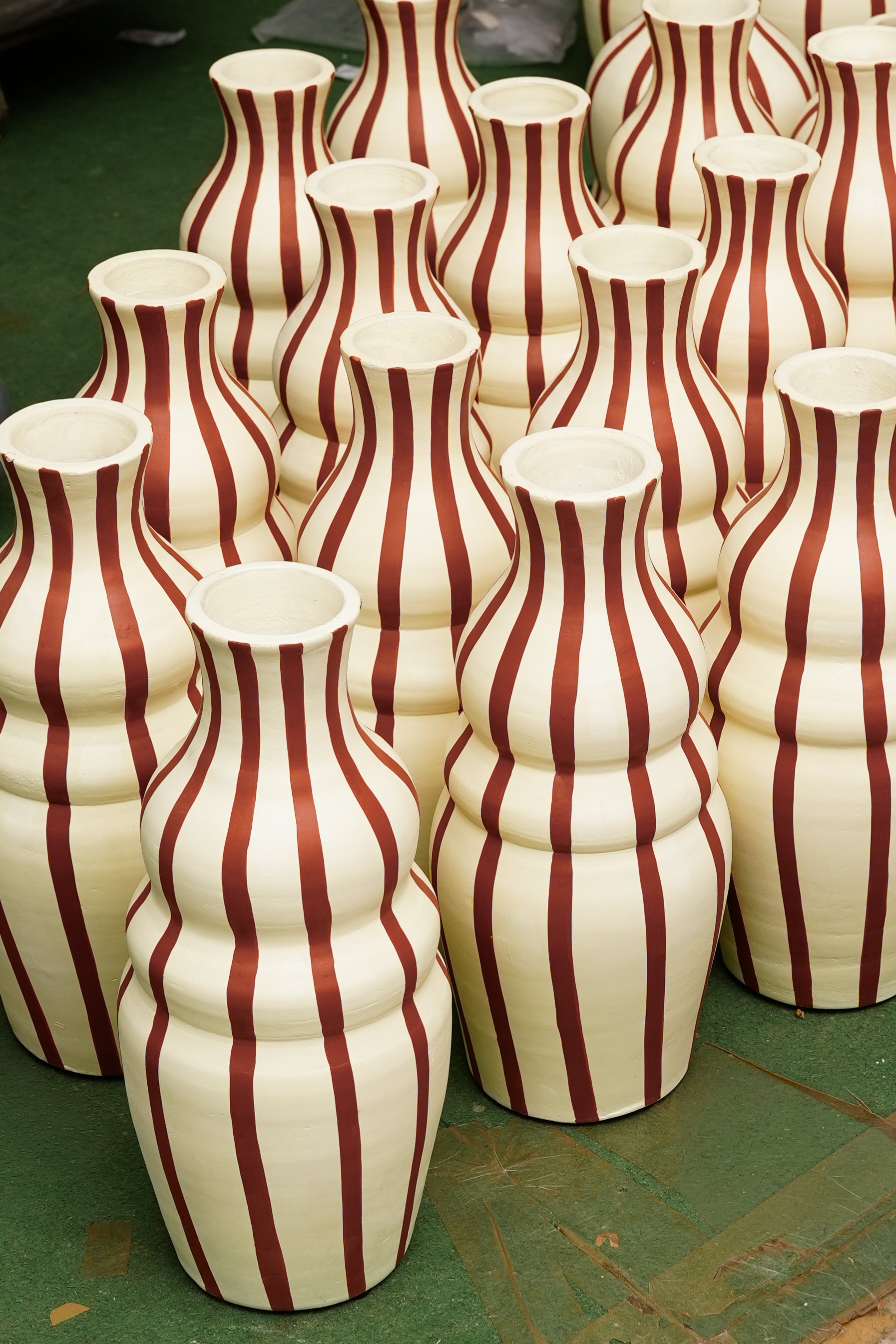 Terrastripe Curve Vase Set - Large