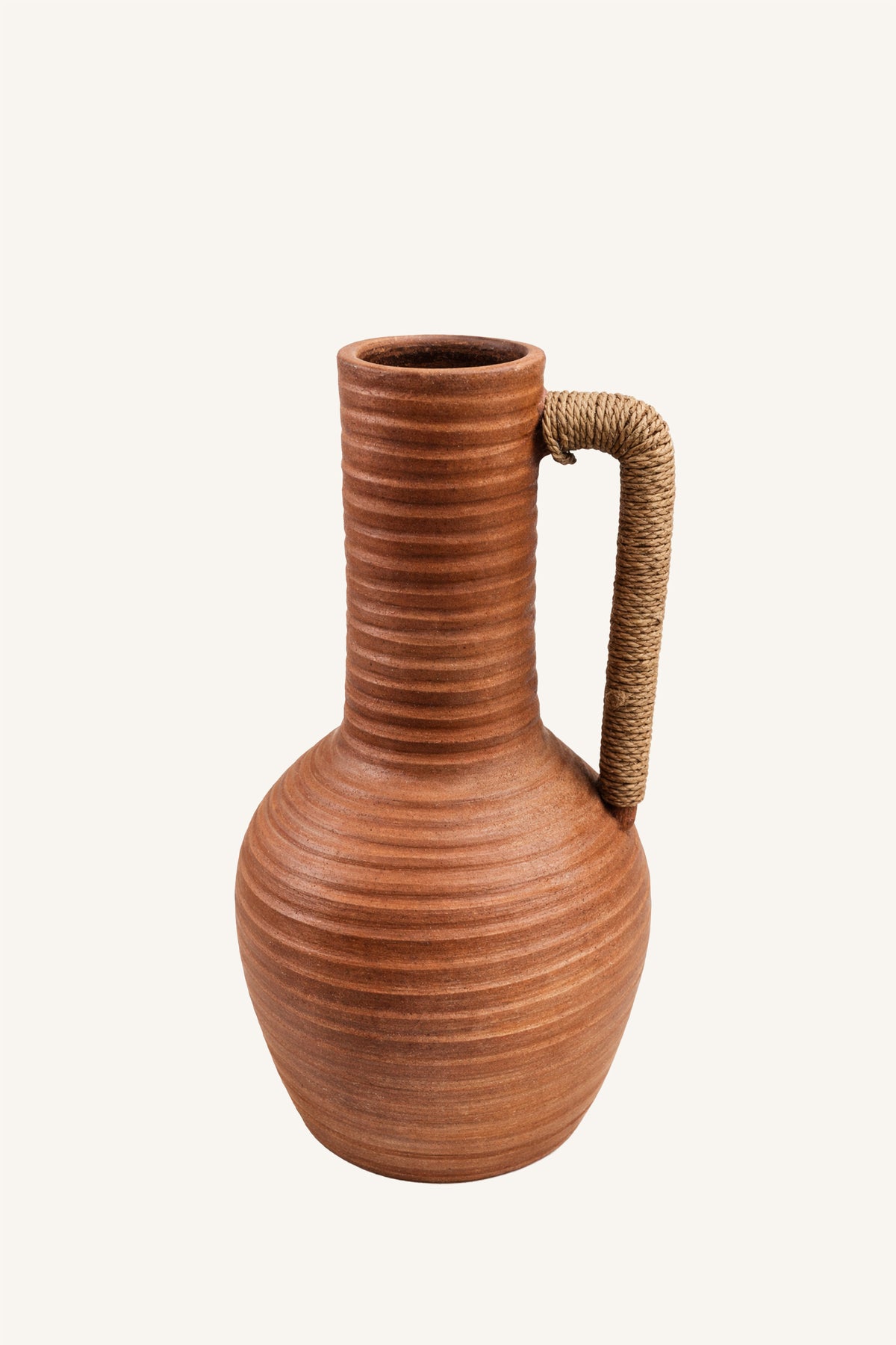 Maati Dori Pitcher