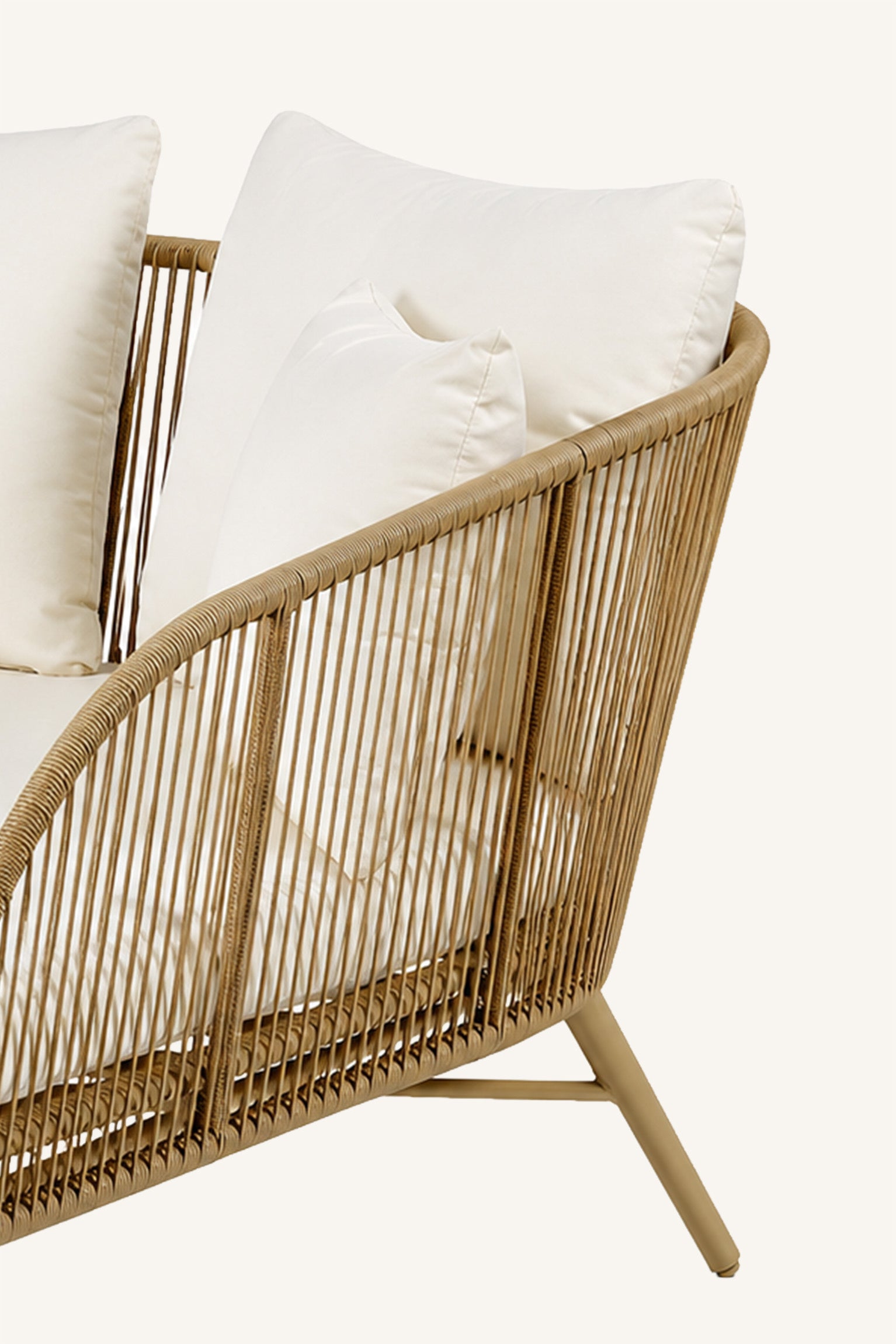 Solstice Outdoor Loveseat