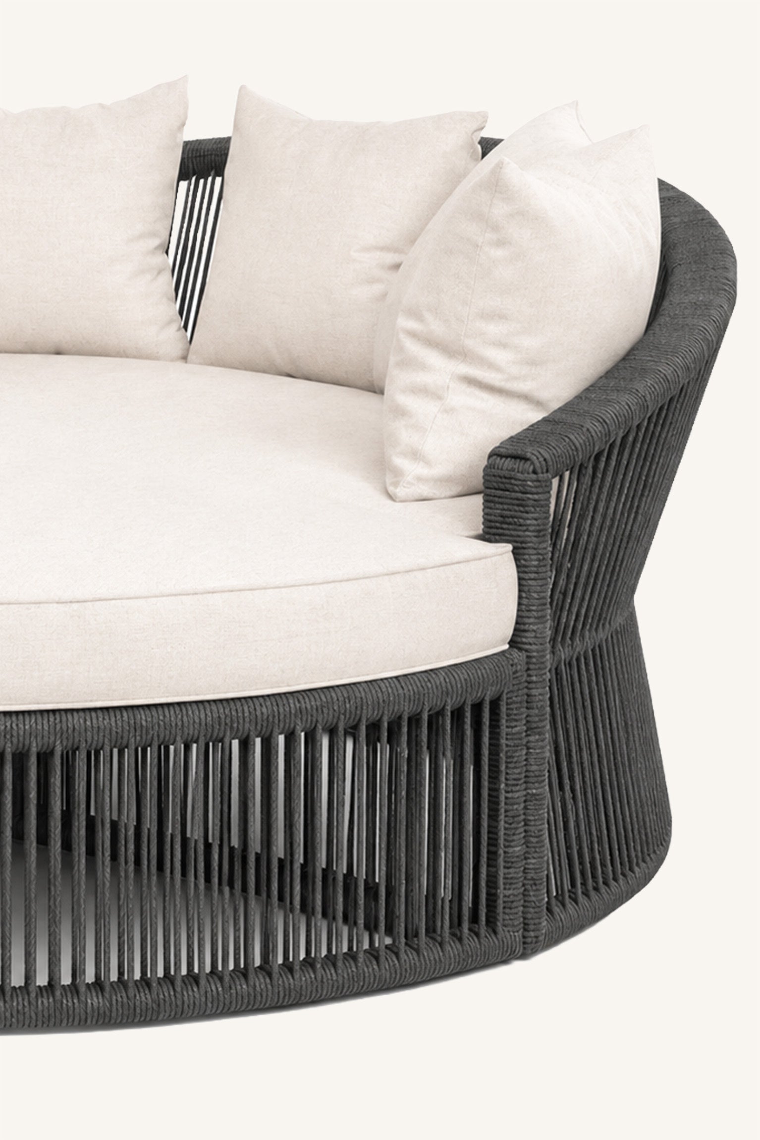 Luna Daybed