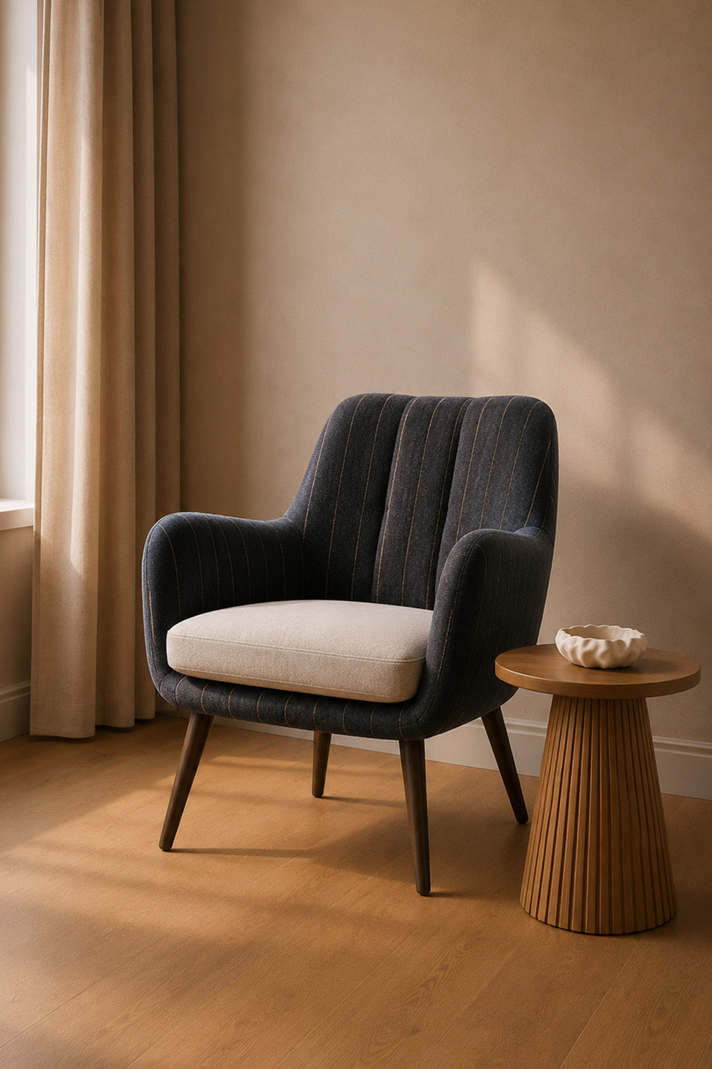 Column Dining Chair