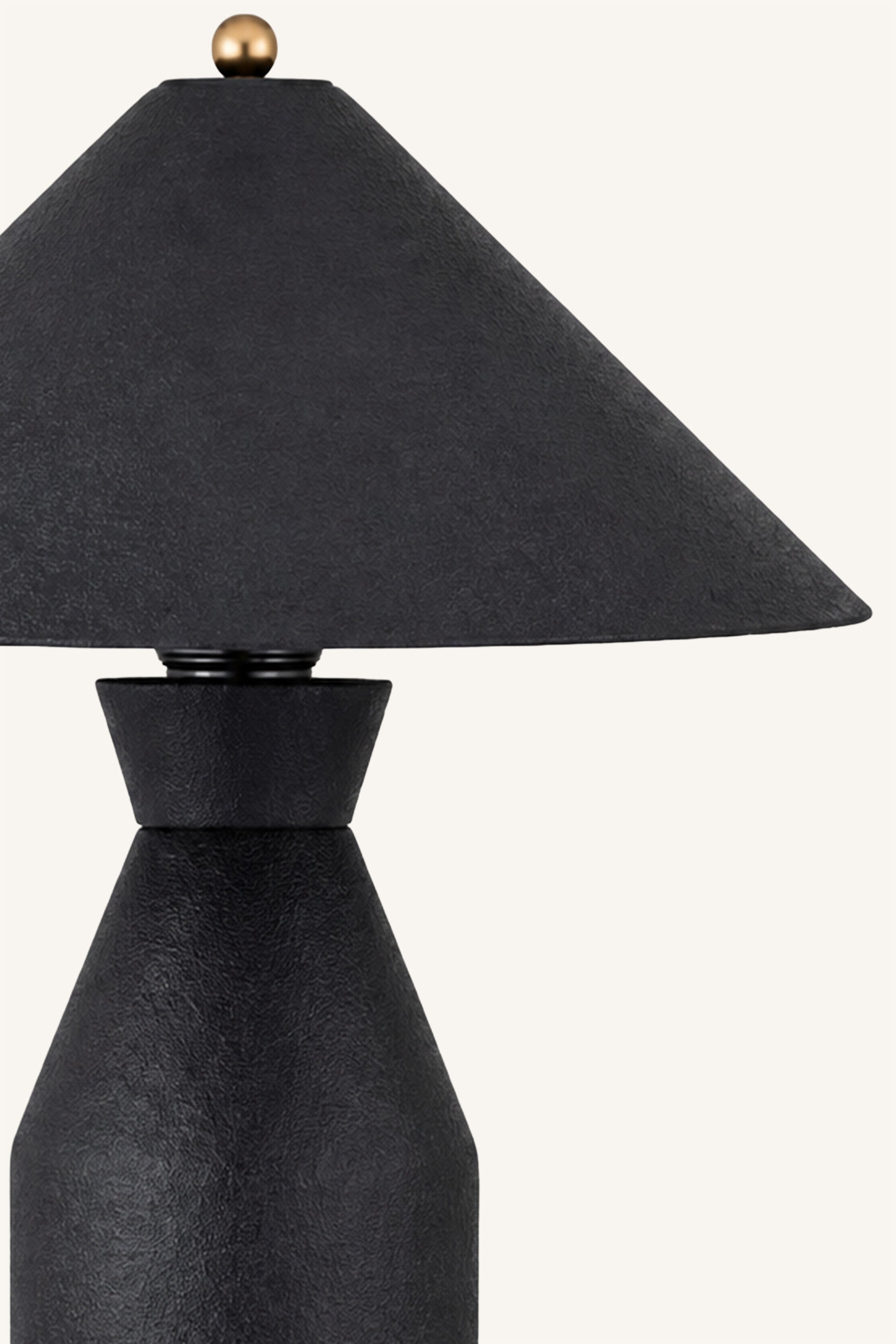 Ardor Peak Table Lamp