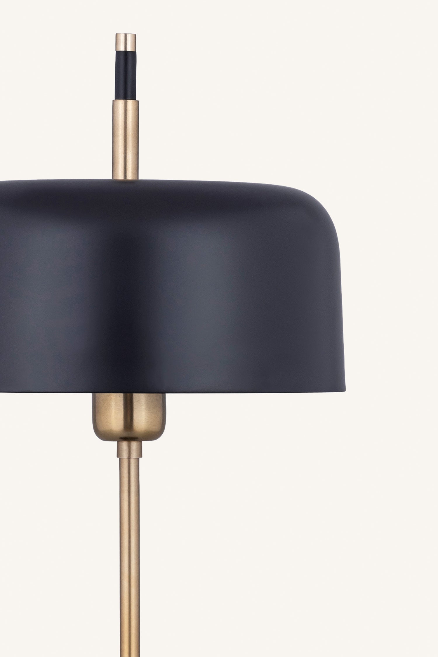 Arden Column Lamp