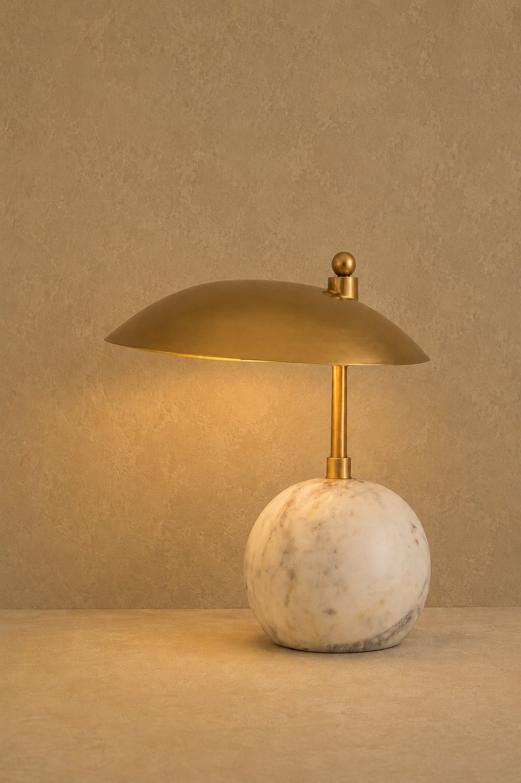 Mavaro Balance Lamp