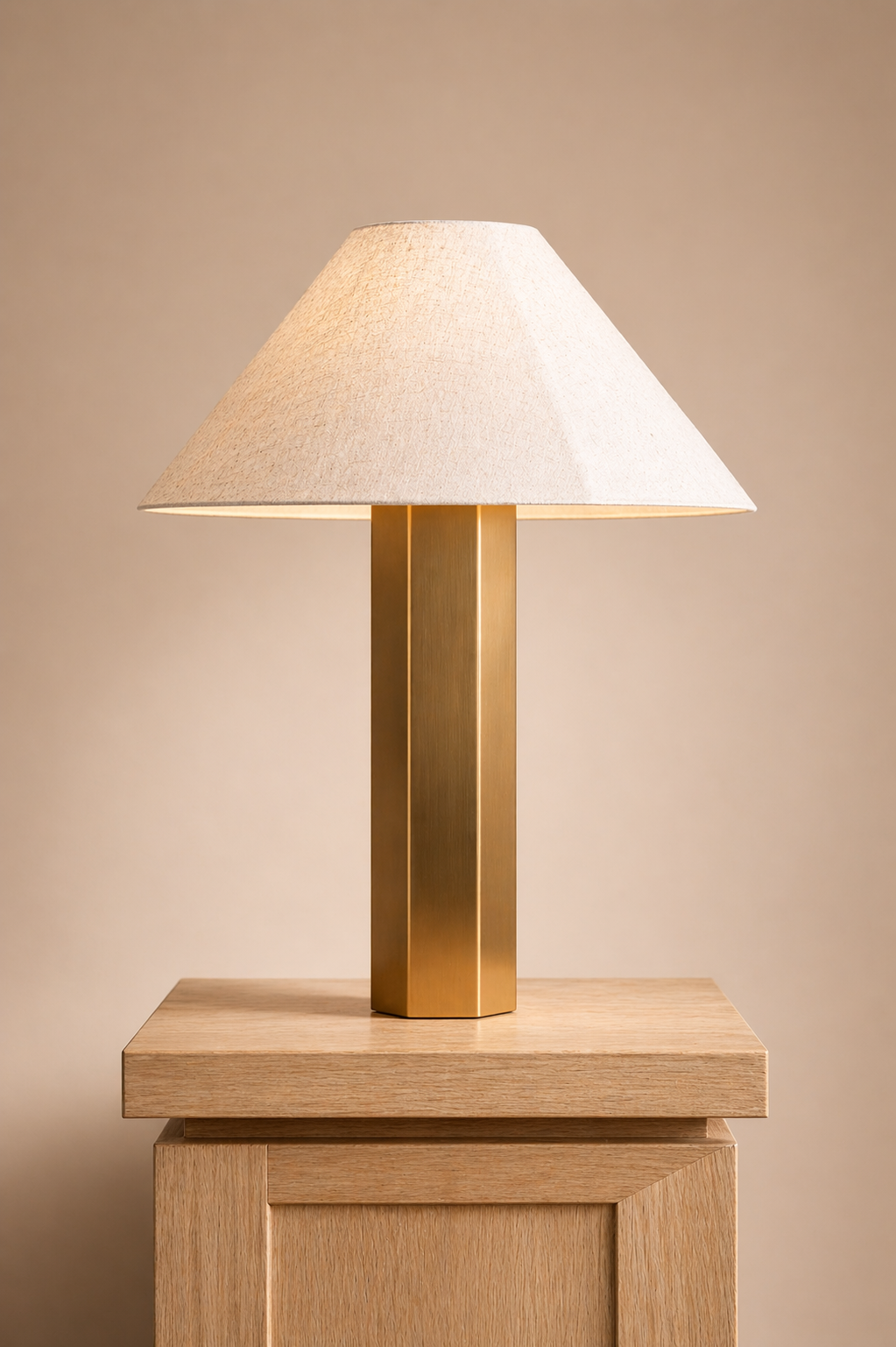 Ellaron Table Lamp