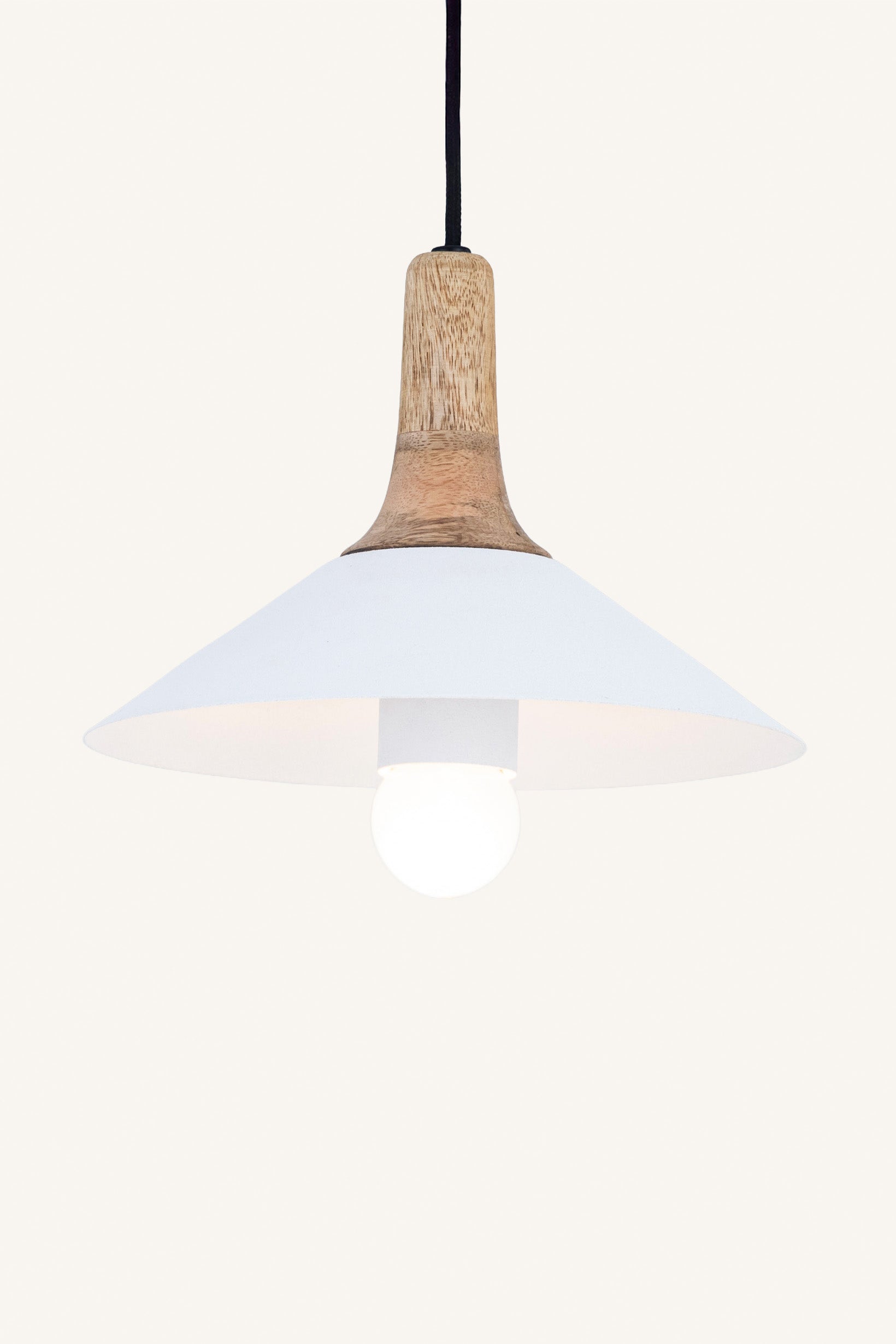 Elvion Trace Pendant