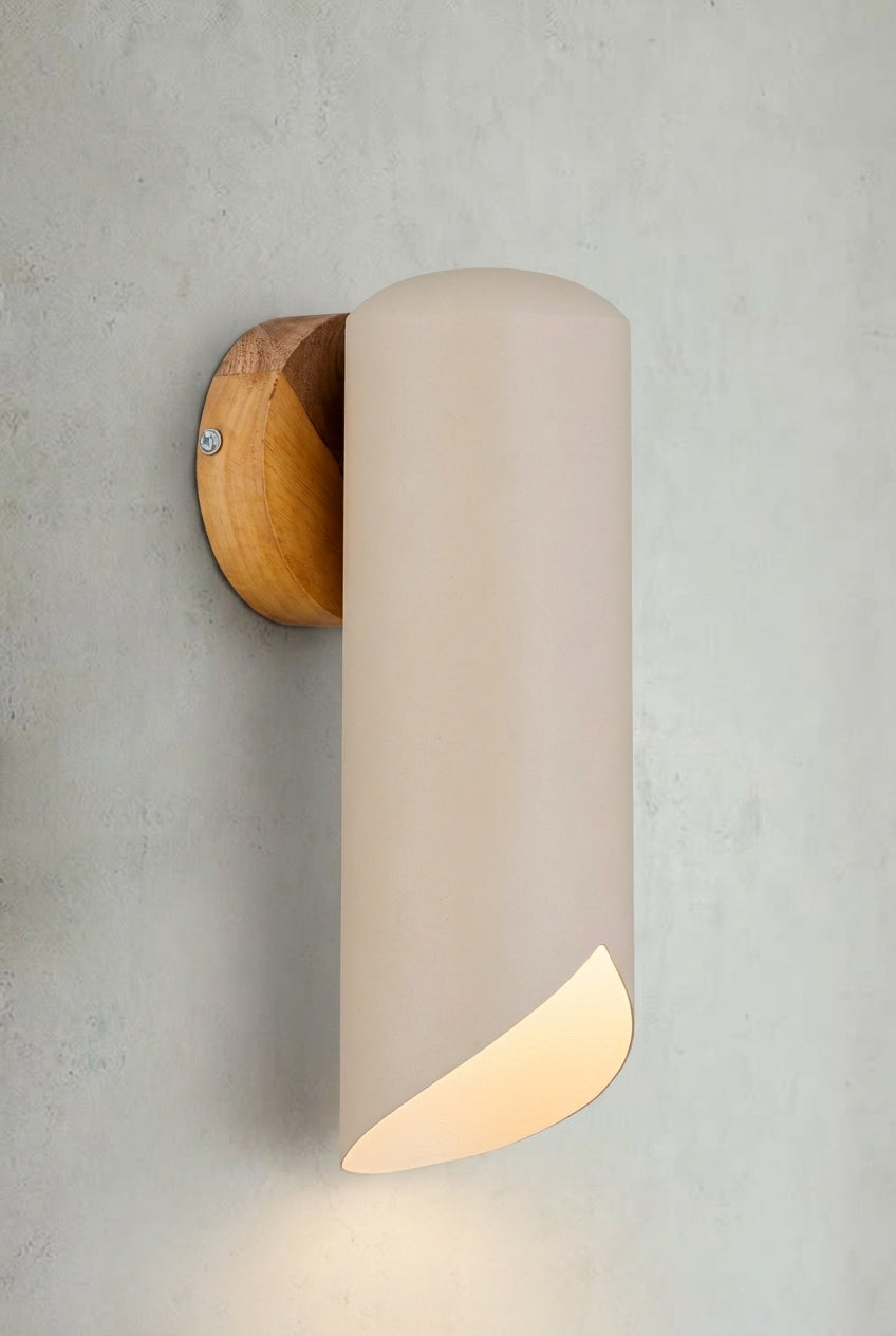 Kaiven Roll Sconce