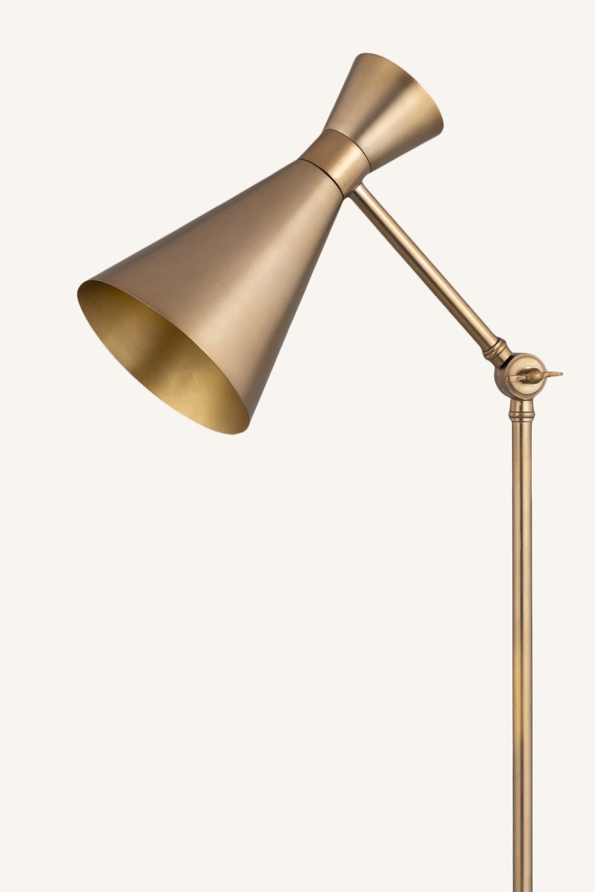 Zeren Pivot Lamp