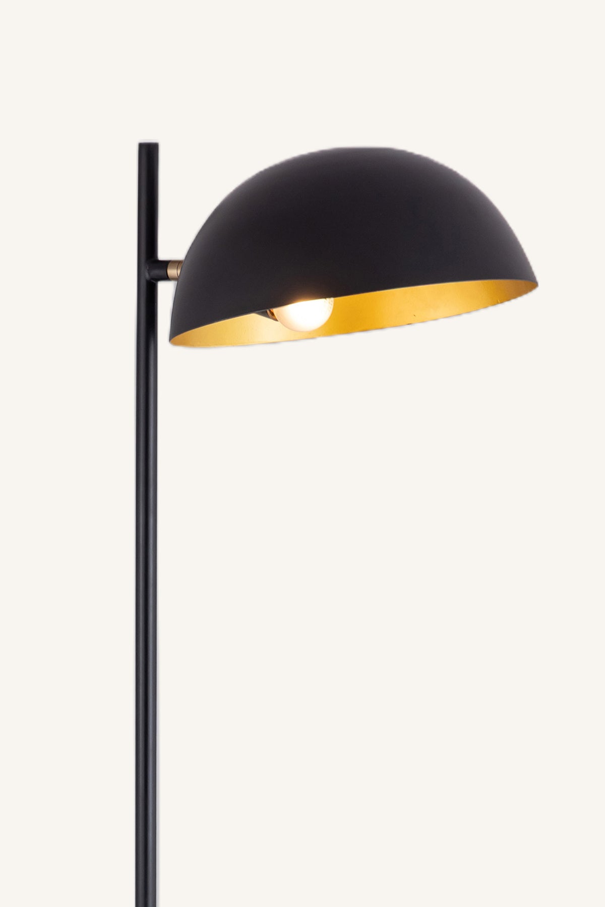 Nora Beam Lamp