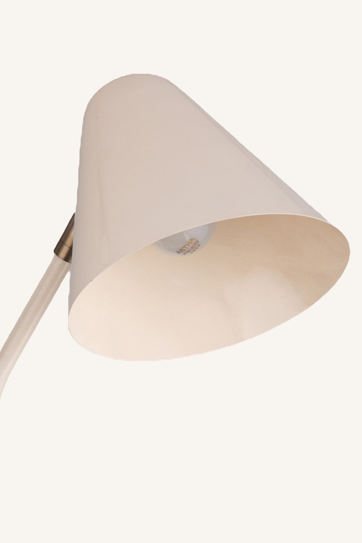 Socrate Line Sconce