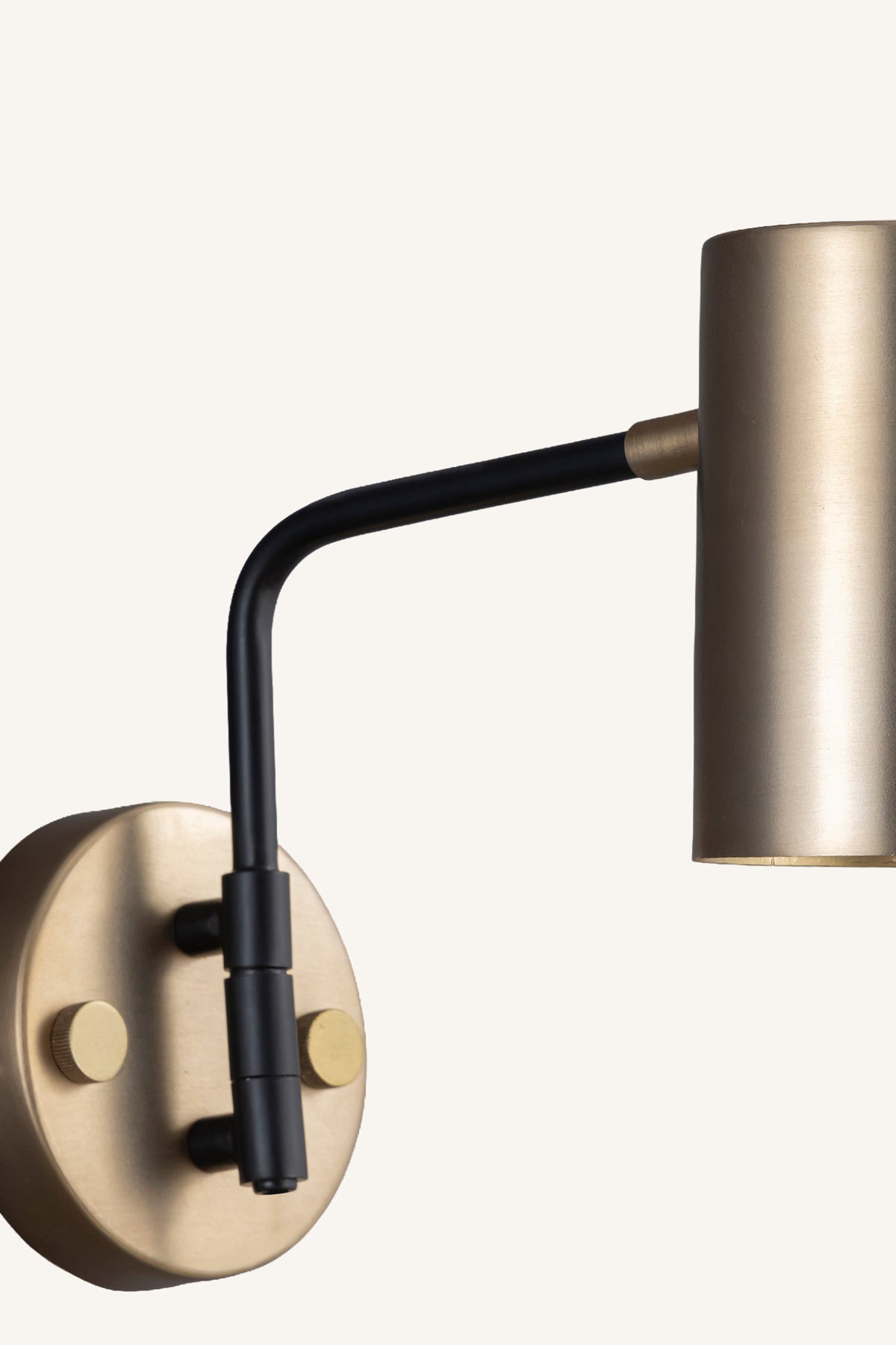 Torvix Sconce