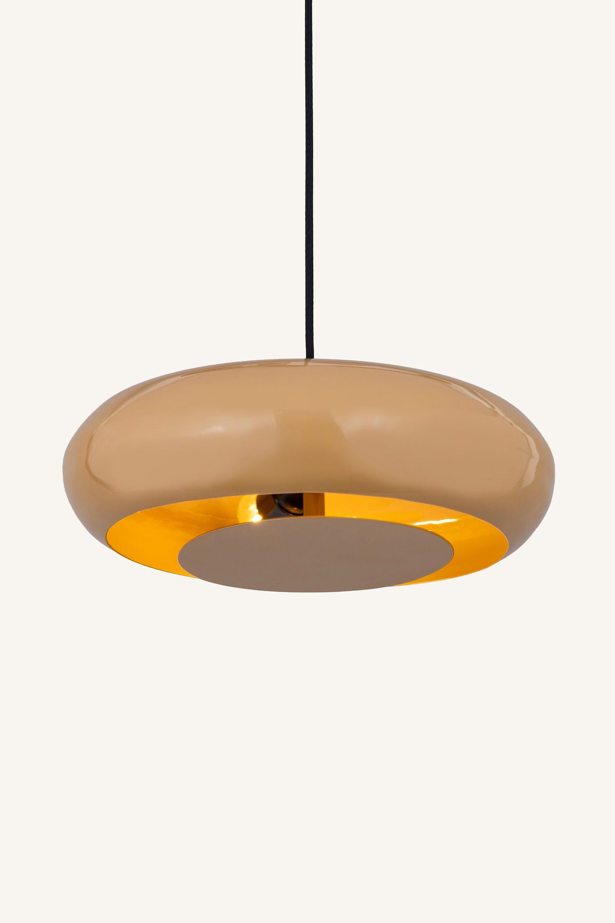 Cirel Arc Pendant