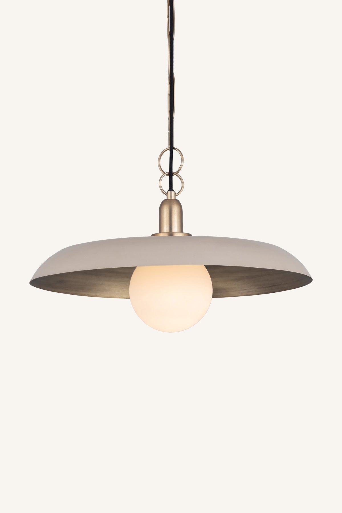 Bravik Disc Pendant