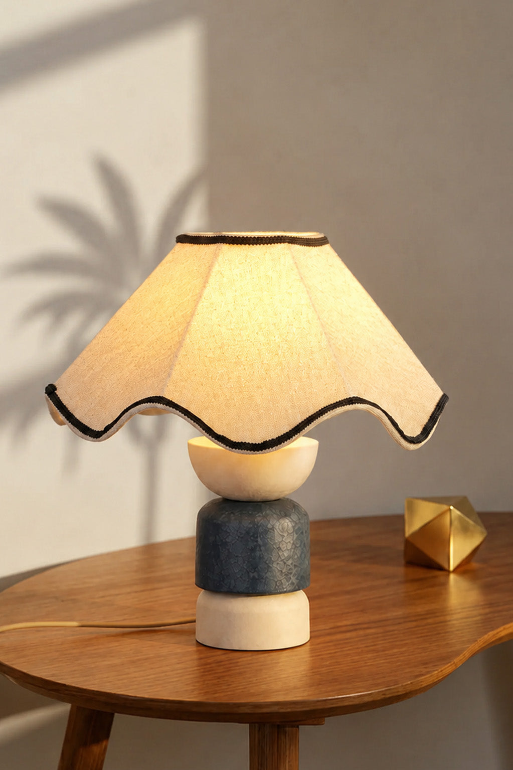 Vessa Loom Light