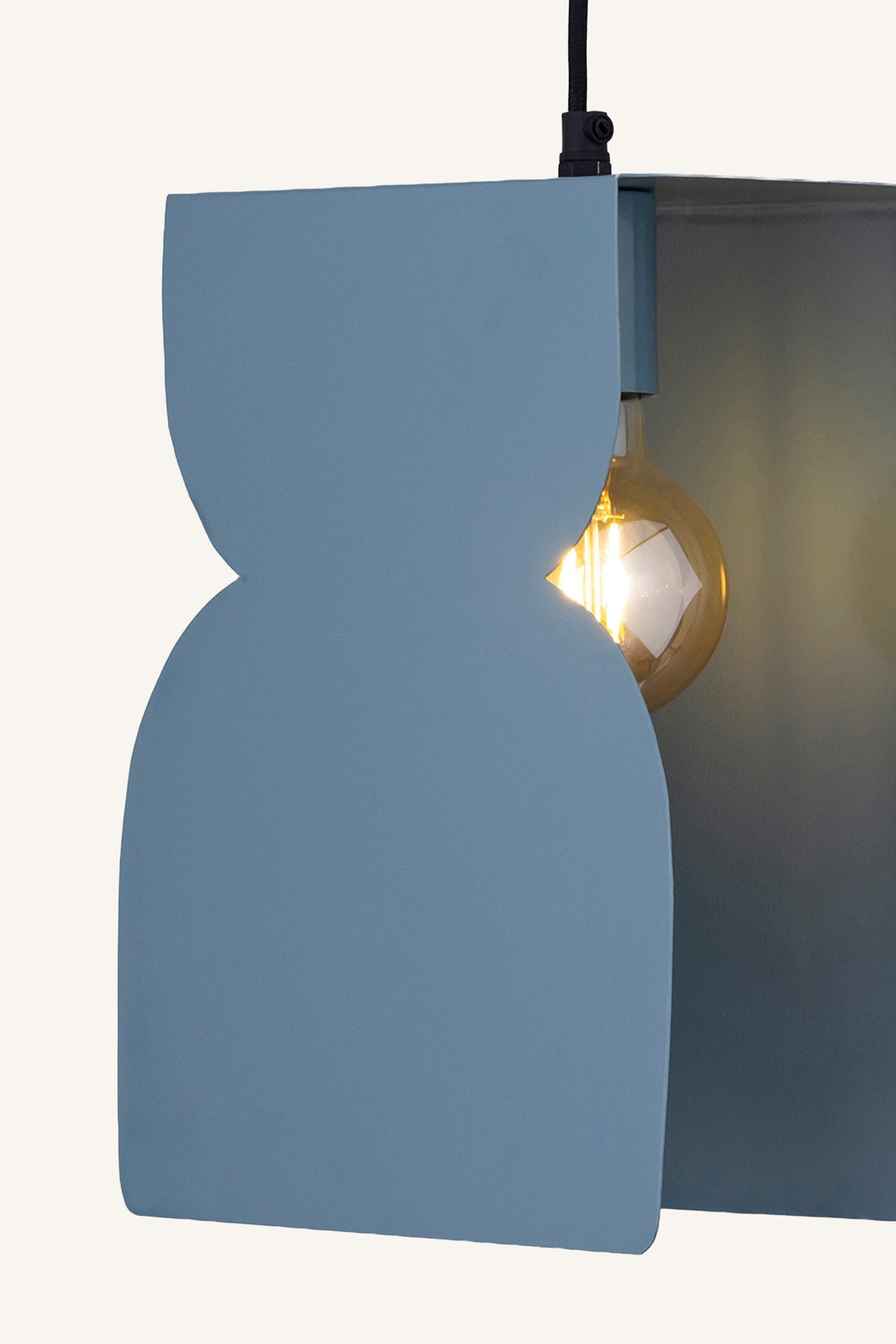 Neris Flow Pendant Lamp