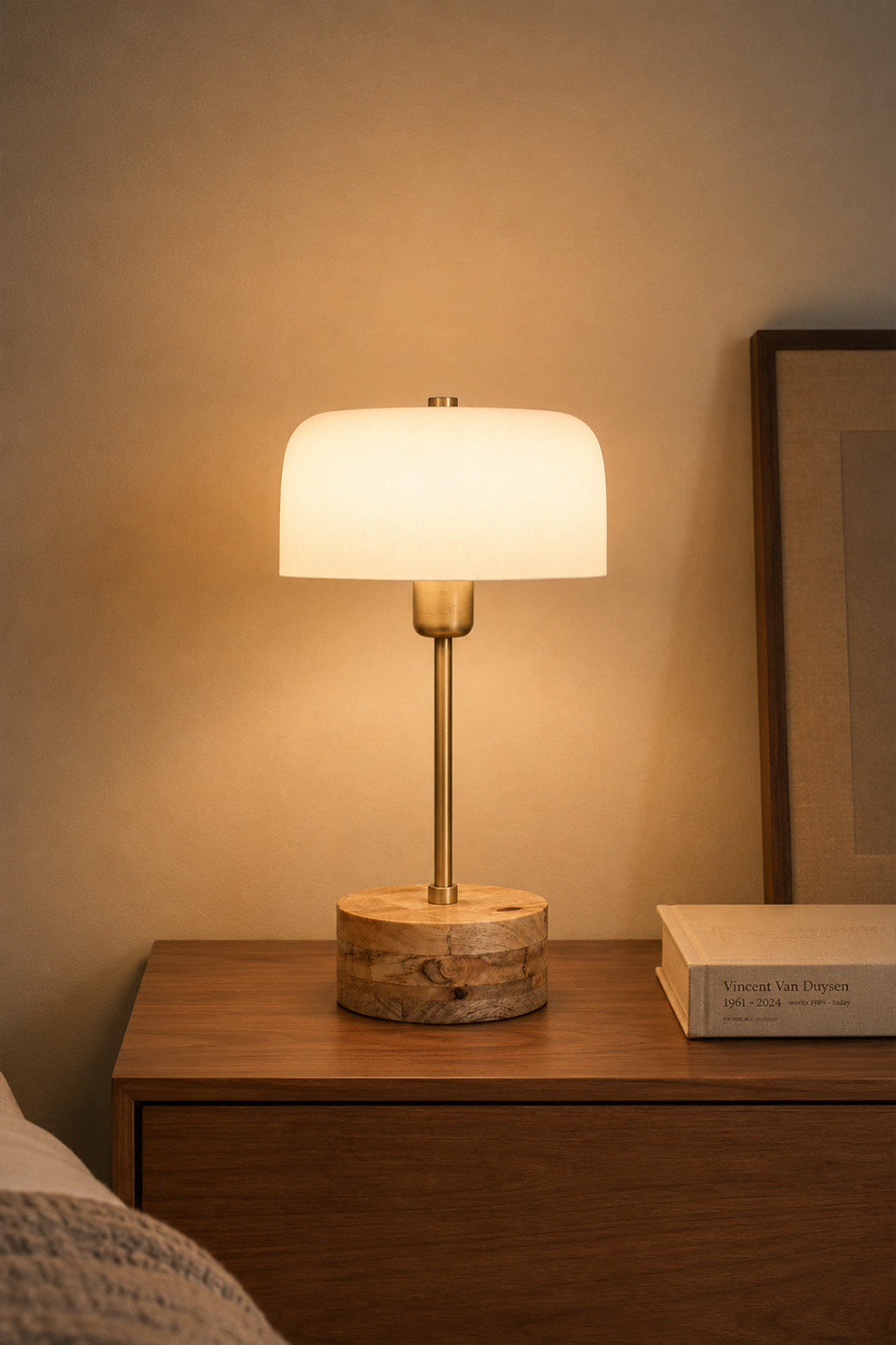 Elio Glow Lamp